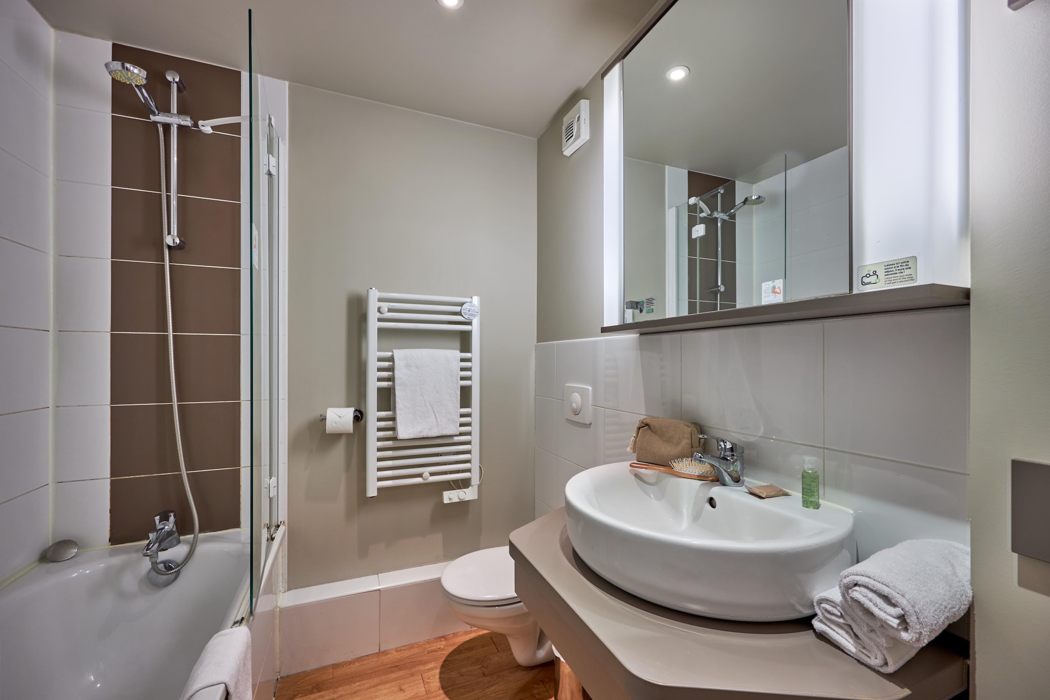 Pierre & Vacances Le Chant des Oiseaux Apartment 4 people - 1 bedroom - Terrace or balcony - Badkamer