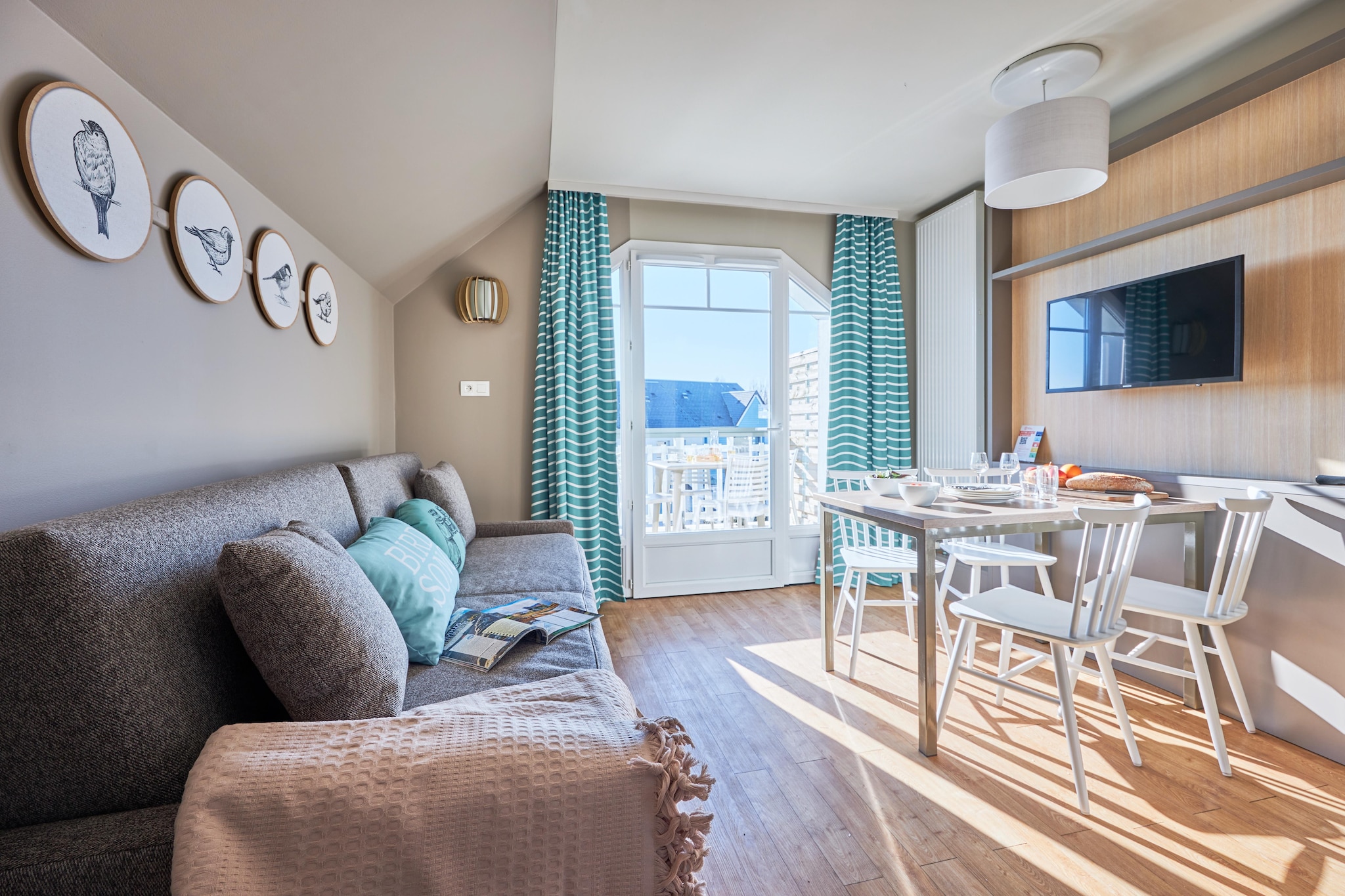 Pierre & Vacances Le Chant des Oiseaux Apartment 4 people - 1 bedroom - Terrace or balcony - Woonkamer