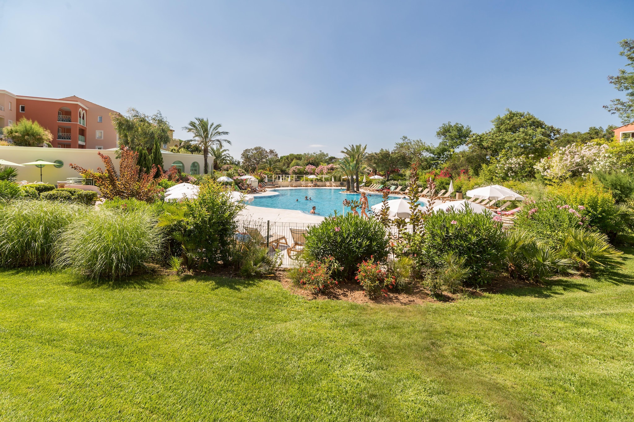 P&V Premium les Calanques des Issambres Apartment 6 people - 1 bedroom + 1 sleeping alcove - Terrace or balcony - Zwembad