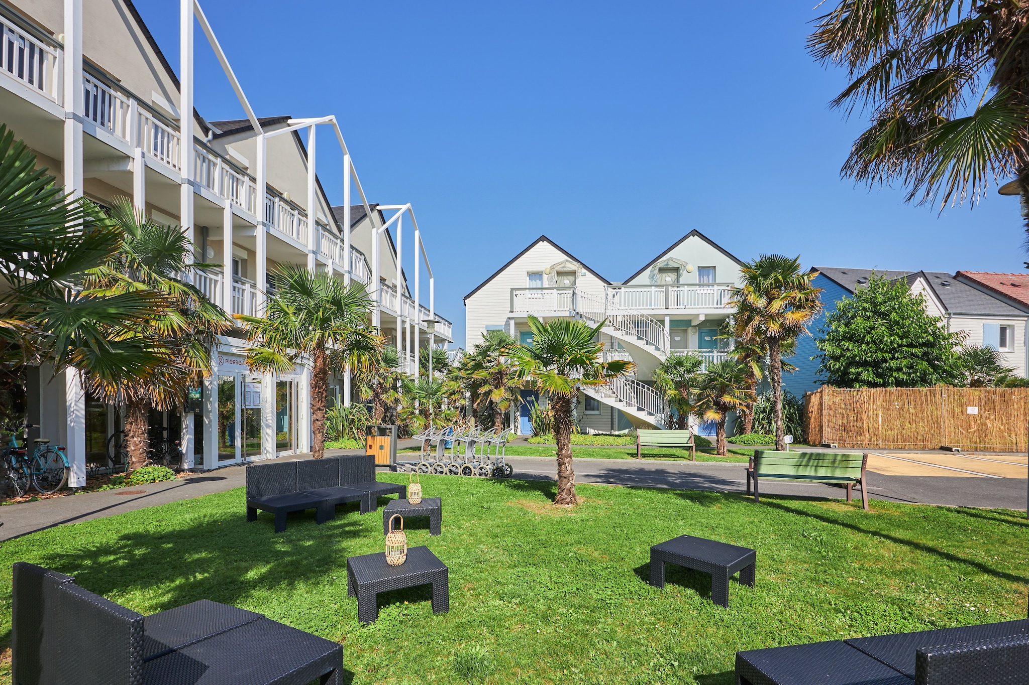 Pierre & Vacances Le Chant des Oiseaux House 6 people - 2 bedrooms - Terrace or balcony - Terrasbalkon