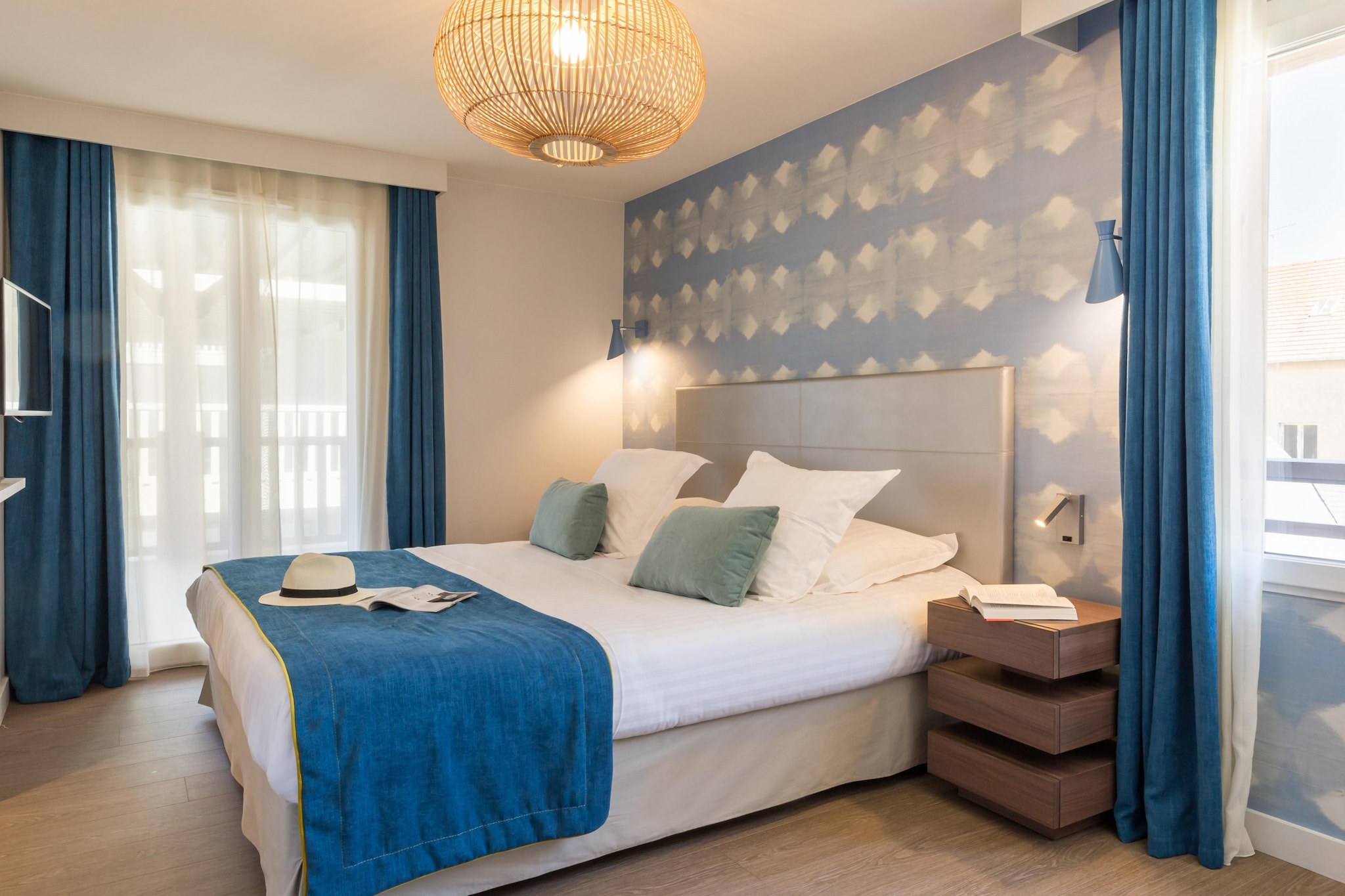 Pierre &Vacances Premium Presqu'île de La Touques apartment 8 people - 3 bedrooms - Terrace or balcony - Harbor buildings