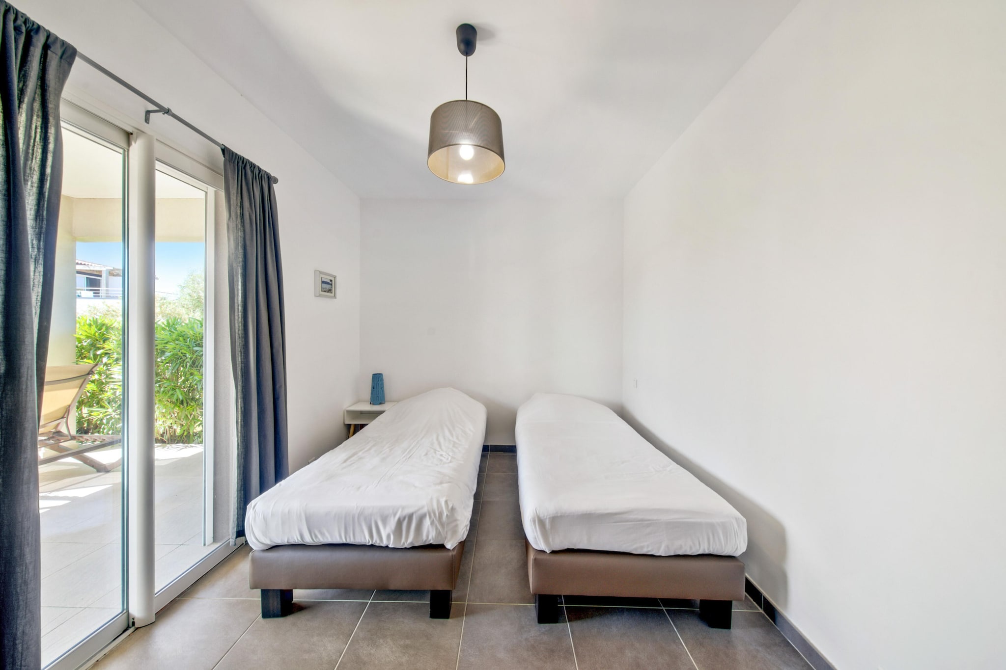 Résidence Premium P&V Les Villas de Porto-Vecchio House for 6 people - 2 bedrooms - Spacious - Air conditioning - Terrace - Bedroom