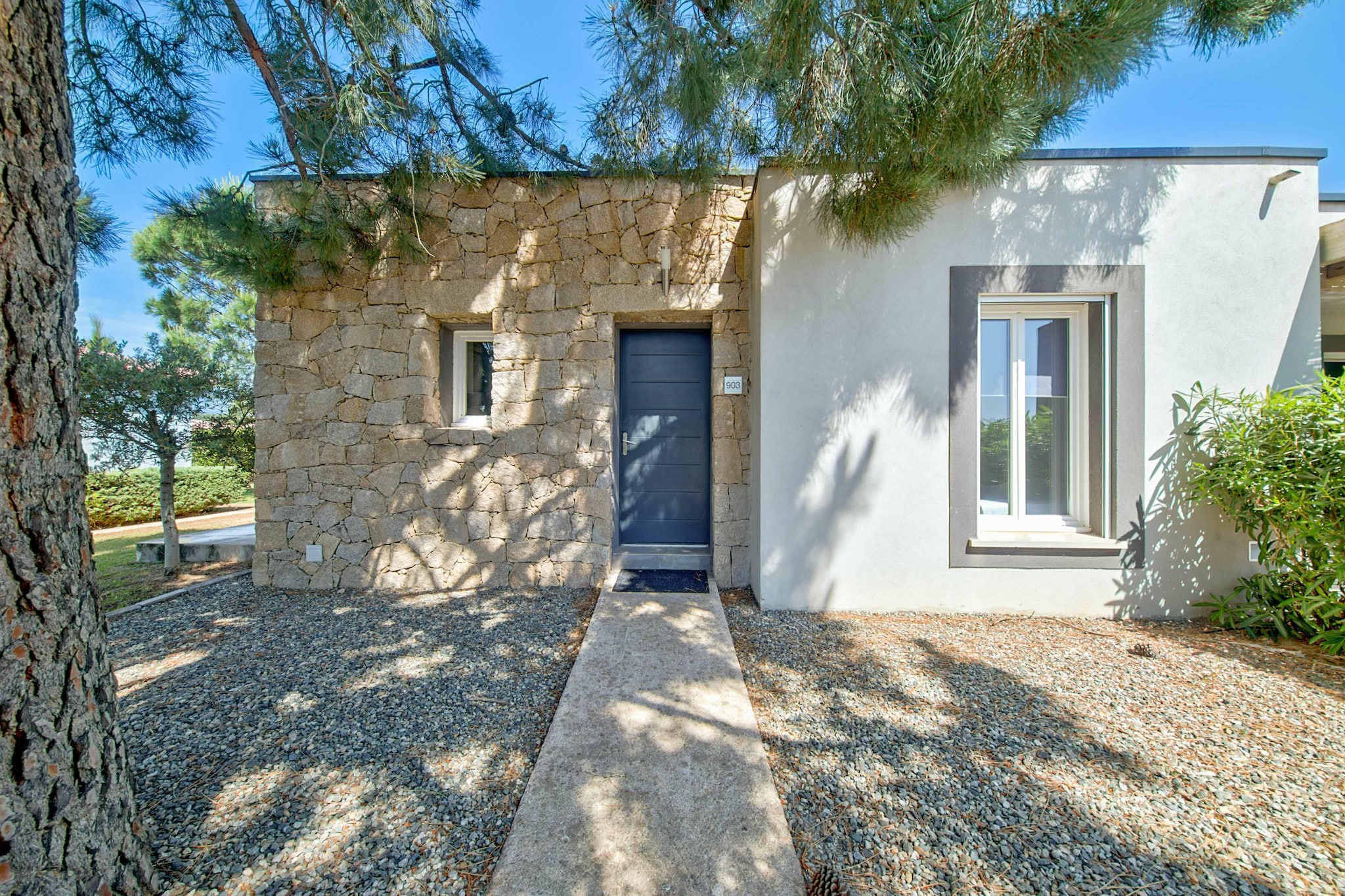 Résidence Premium P&V Les Villas de Porto-Vecchio House for 6 people - 2 bedrooms - Spacious - Air conditioning - Terrace - Exterior in summer