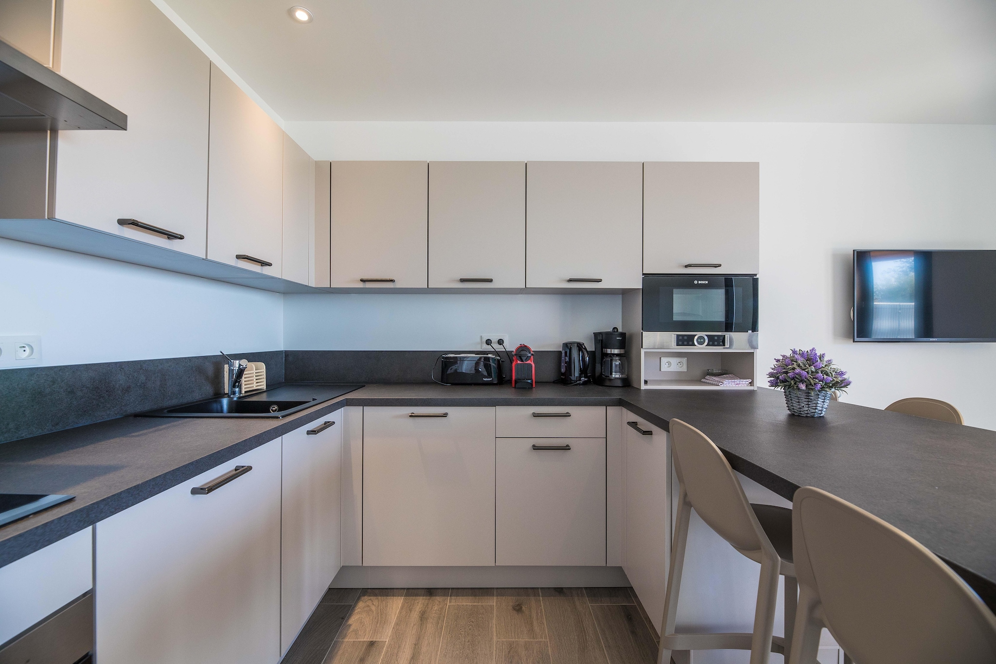 Résidence PV Les Terrasses d'Arsella House - 6 people - 3 bedrooms - Duplex - Air conditioned - 4m private swimming pool - Terrace - Keuken