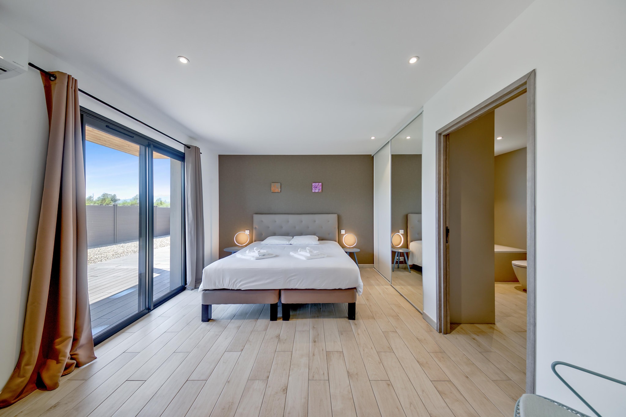 Résidence Premium Pierre & Vacances Vesna Rossa Villa - 6 people - 3 bedrooms - Air conditioned - 7m private pool - Garden - Bedroom