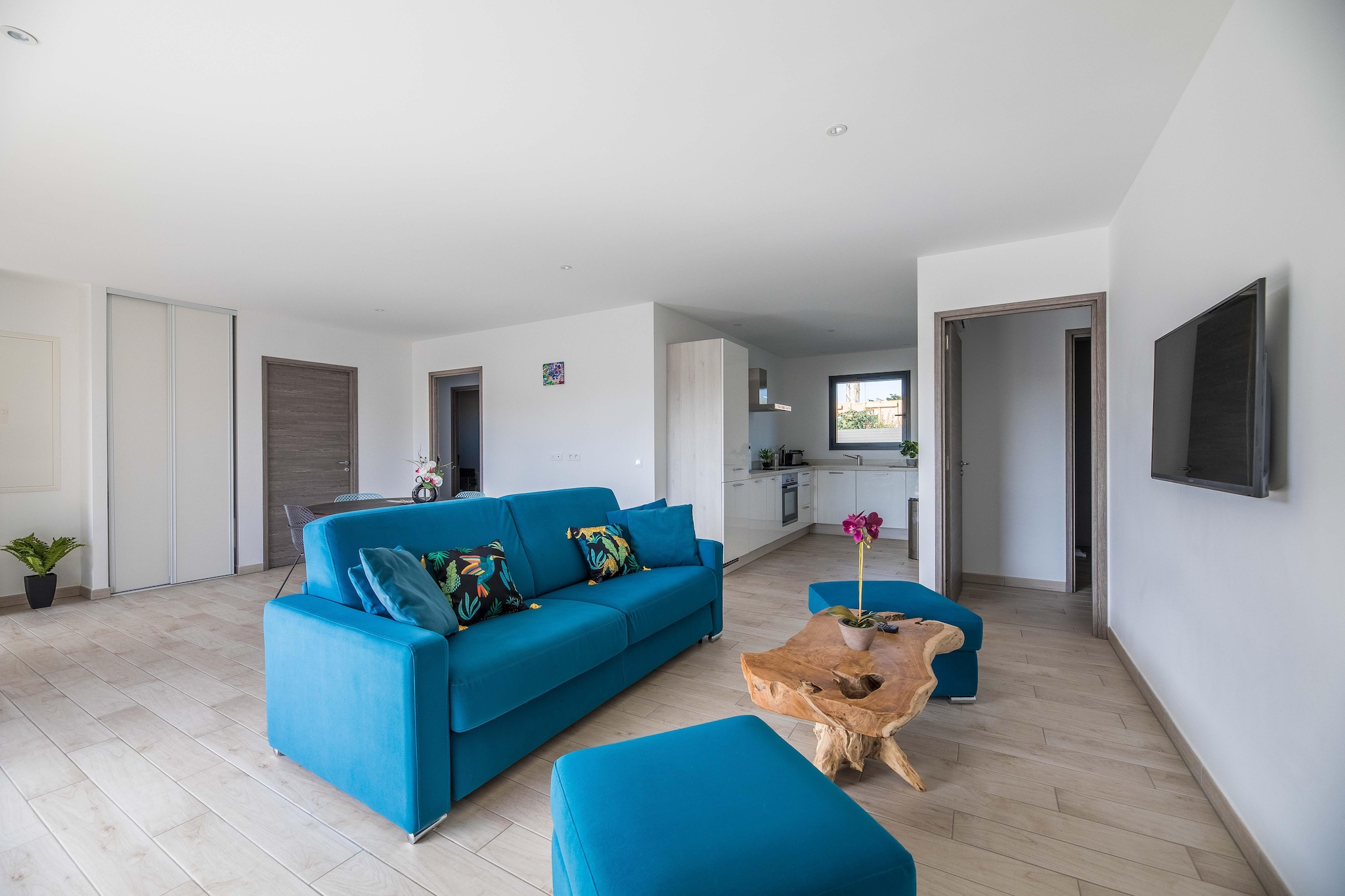 Résidence Premium Pierre & Vacances Vesna Rossa Villa - 6 people - 3 bedrooms - Air conditioned - 7m private pool - Garden - Living room