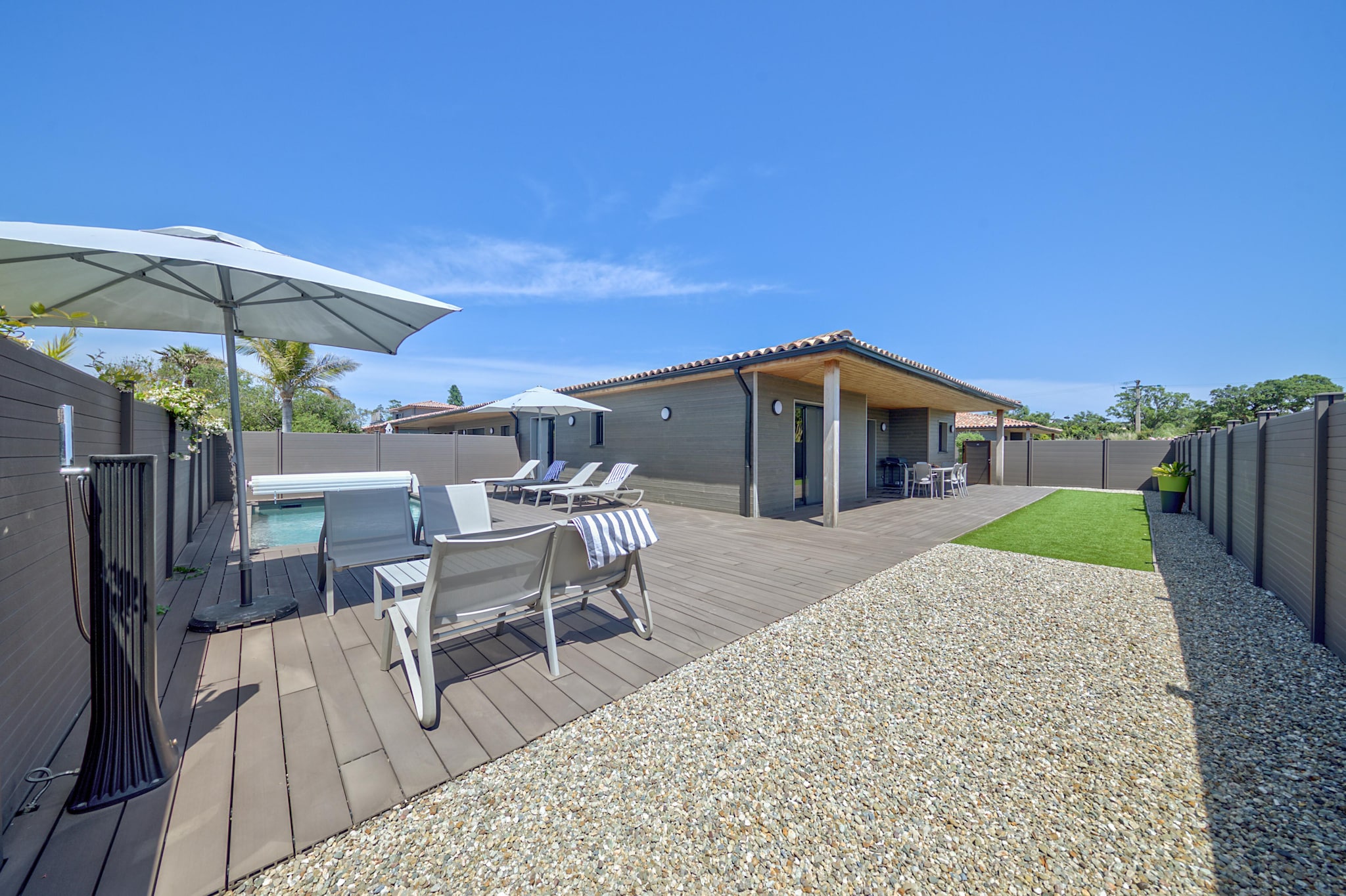 Résidence Premium Pierre & Vacances Vesna Rossa Villa - 6 people - 3 bedrooms - Air conditioned - 7m private pool - Garden - Terrace balcony
