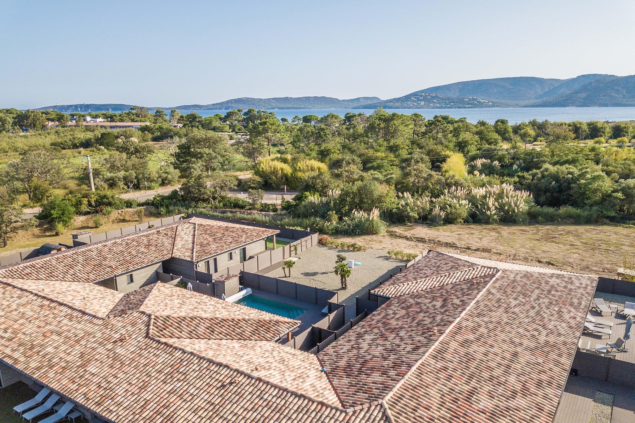 Résidence Premium Pierre & Vacances Vesna Rossa Villa - 8 people - 4 bedrooms - Air conditioned - 7m private pool - Garden - Areas within 1km in summer