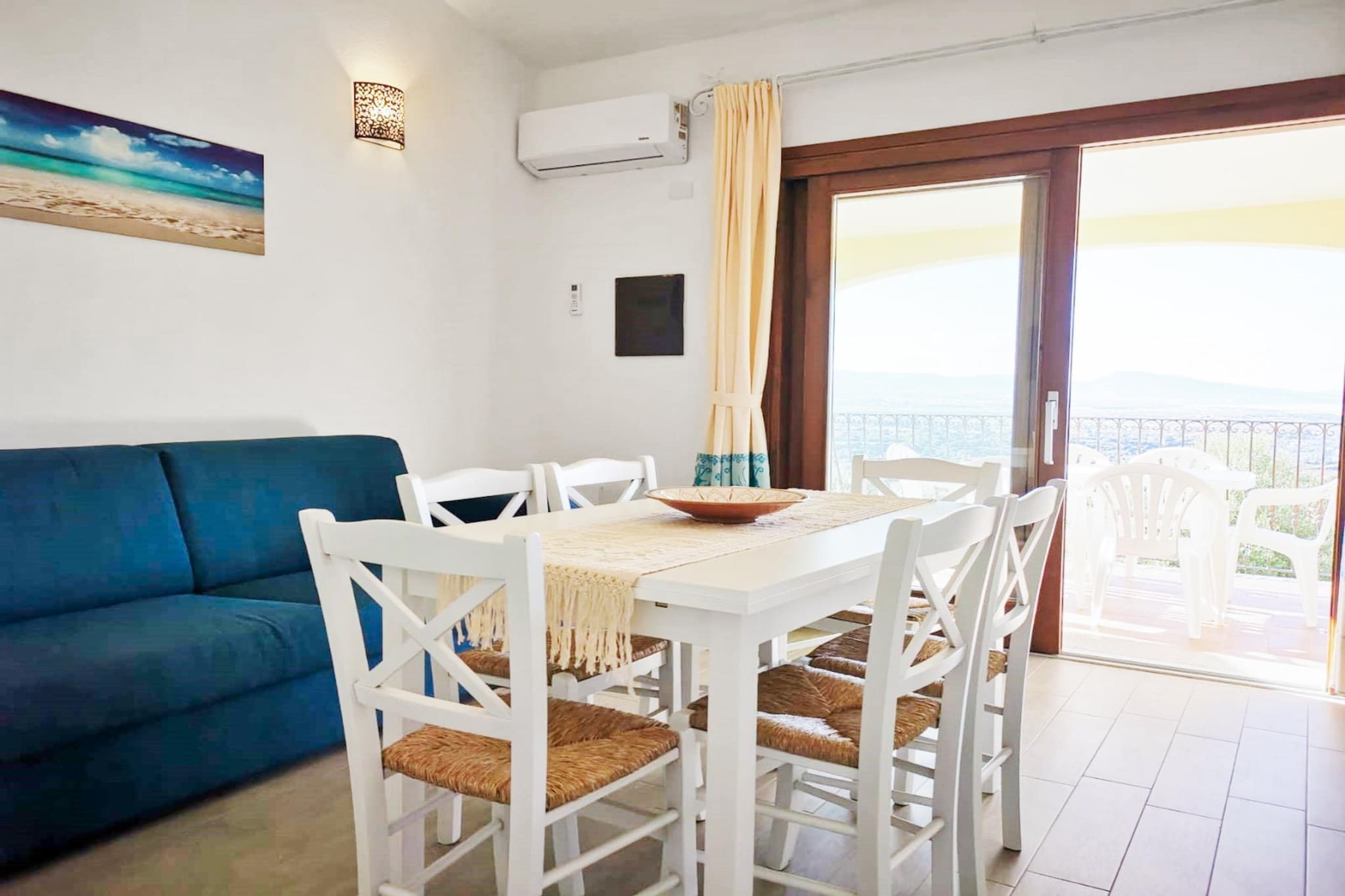 Résidence Pierre & Vacances Badus Apartment 6 people - 2 bedrooms - Terrace or balcony - Sea view - Eetkamer