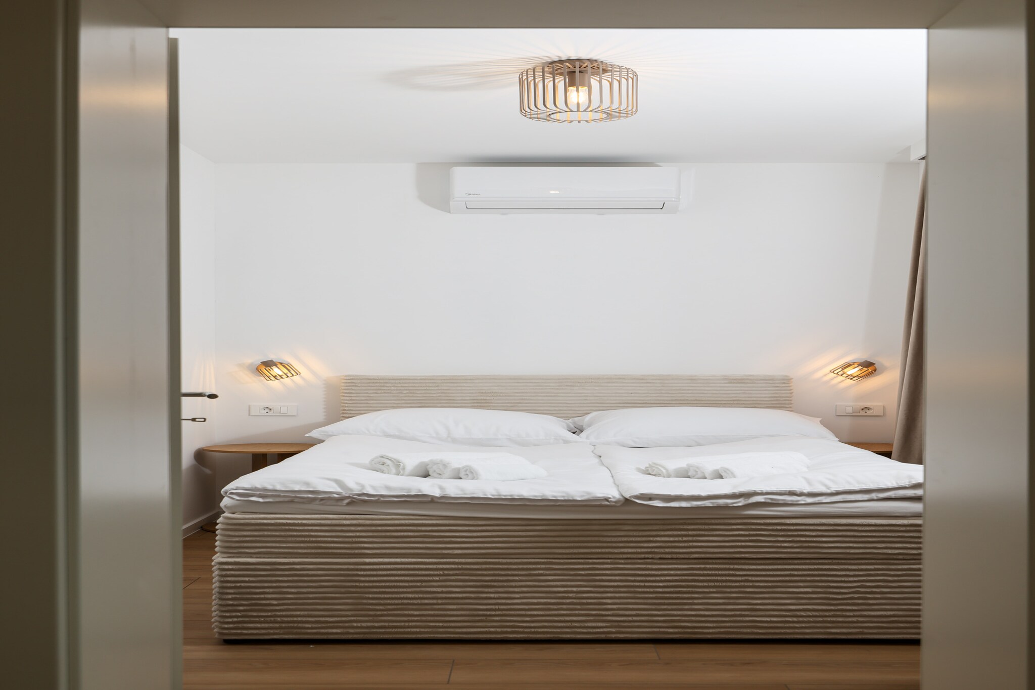 Villa Ruzarija with jacuzzi - Bedroom