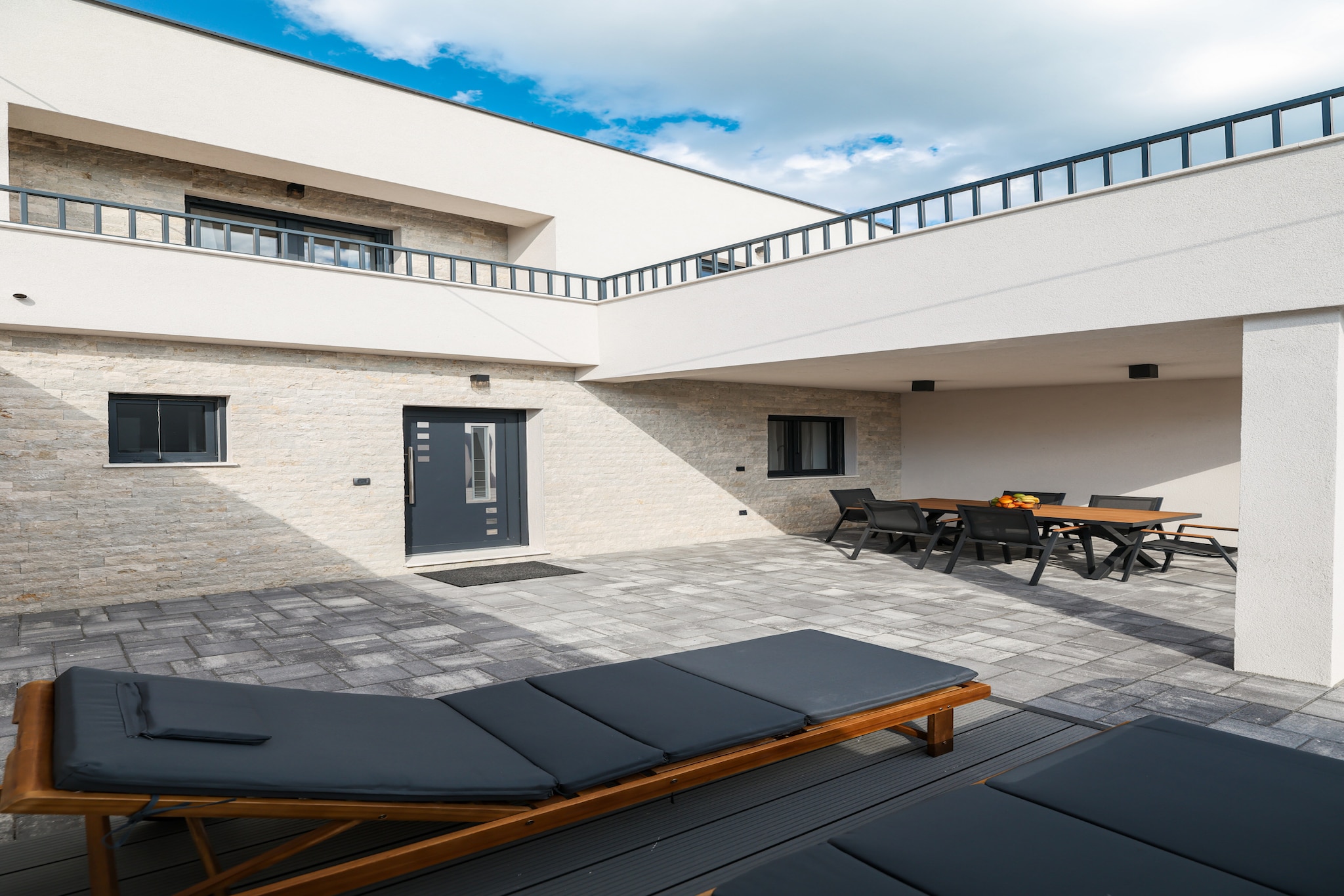Villa Ruzarija with jacuzzi - Terrace