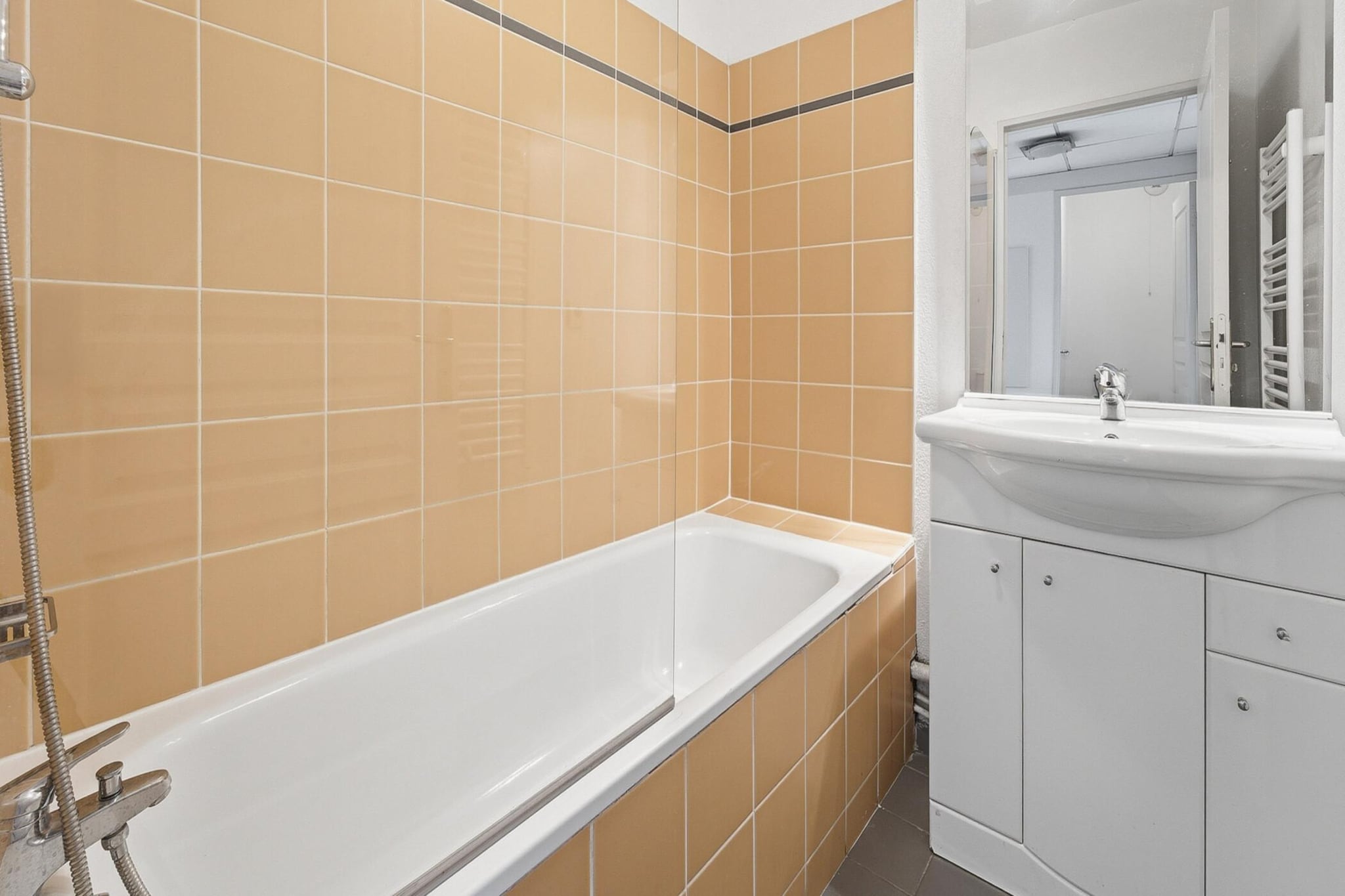 Virginia N°206 - 2P4 - Salle de bain