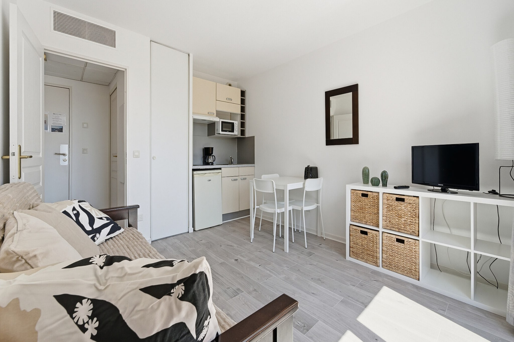 Le Virginia N°406 - 2P4 - Salon