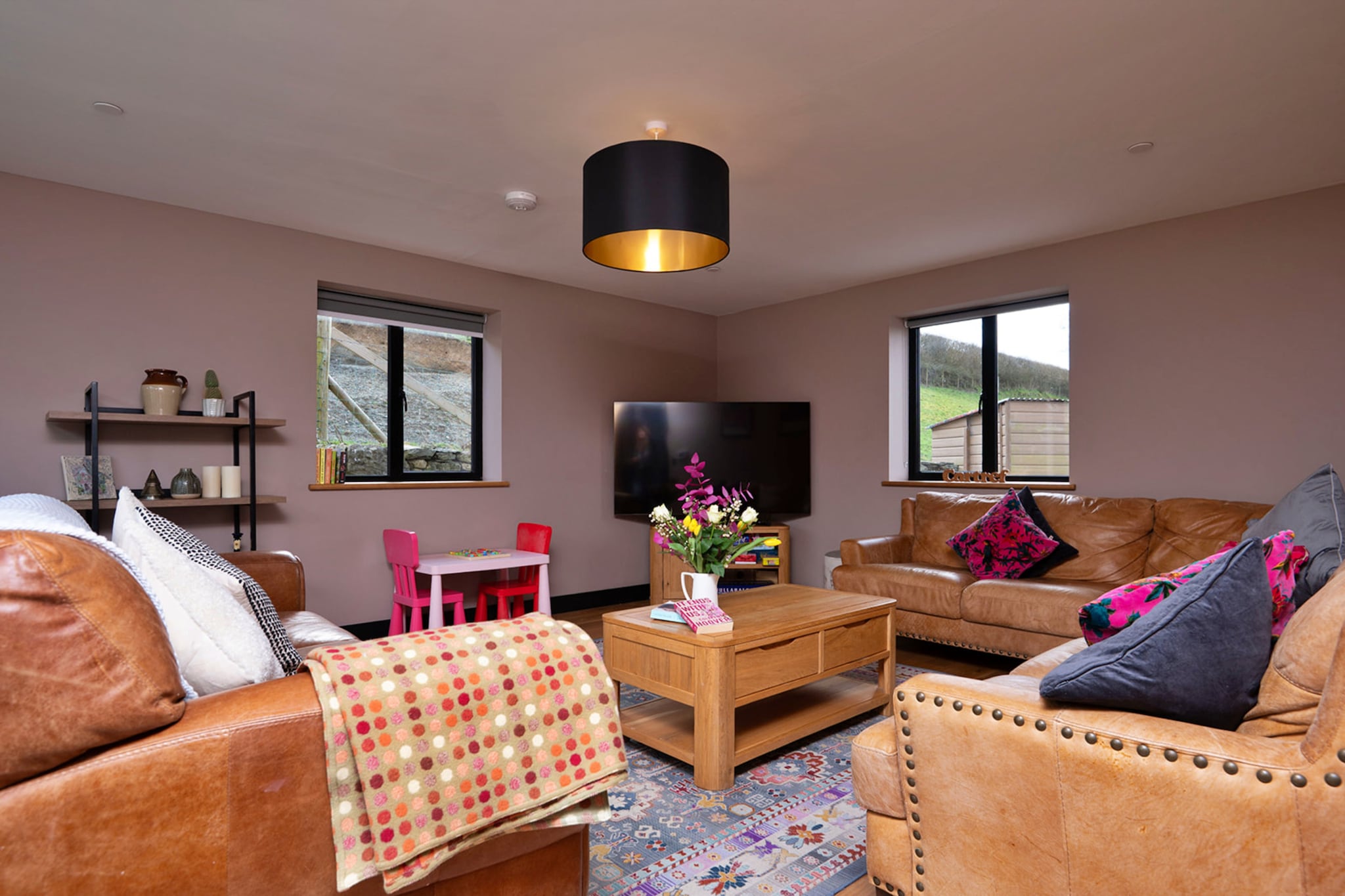 Cae Rhug - Living room