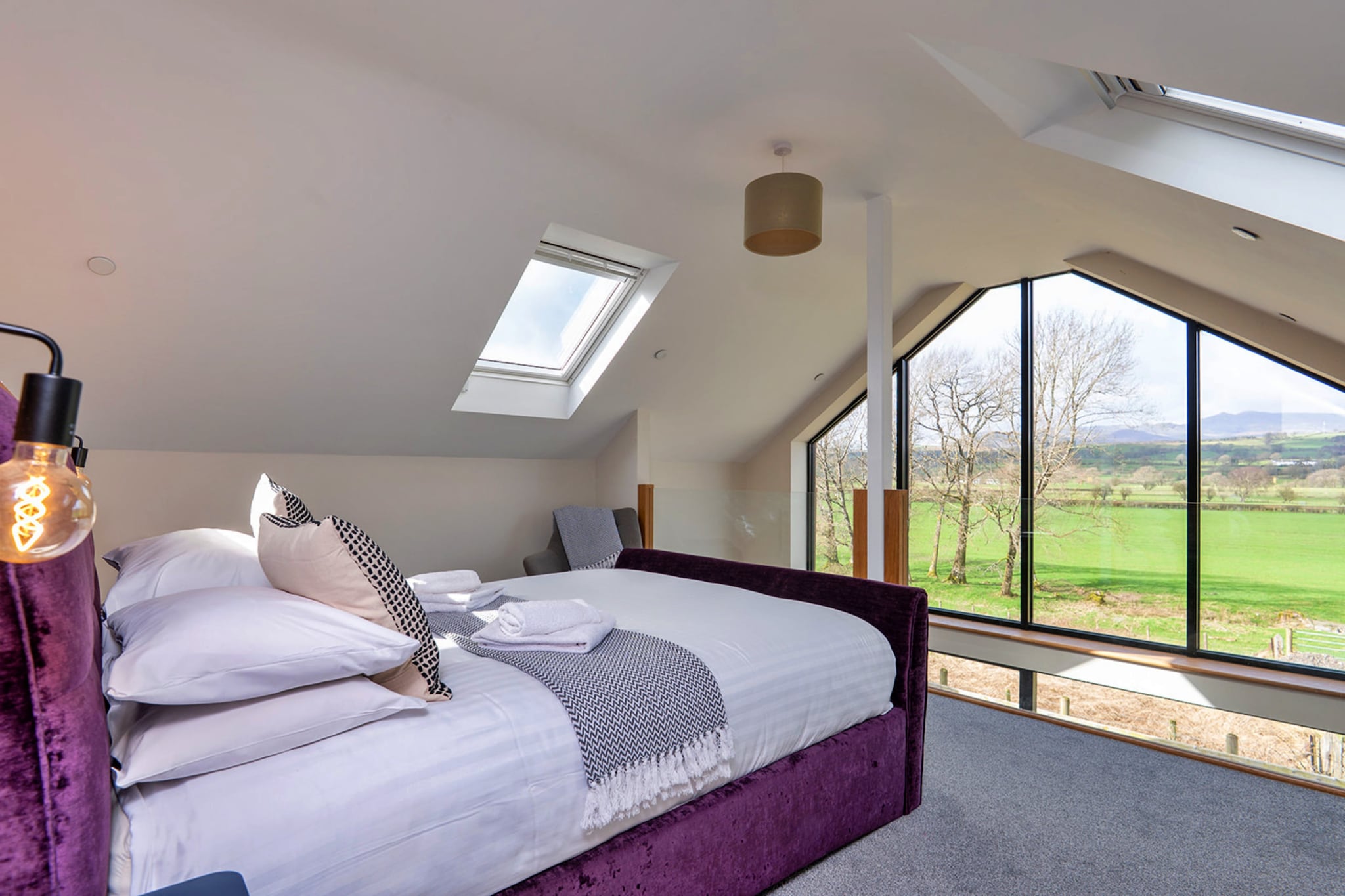 Cae Rhug - Bedroom