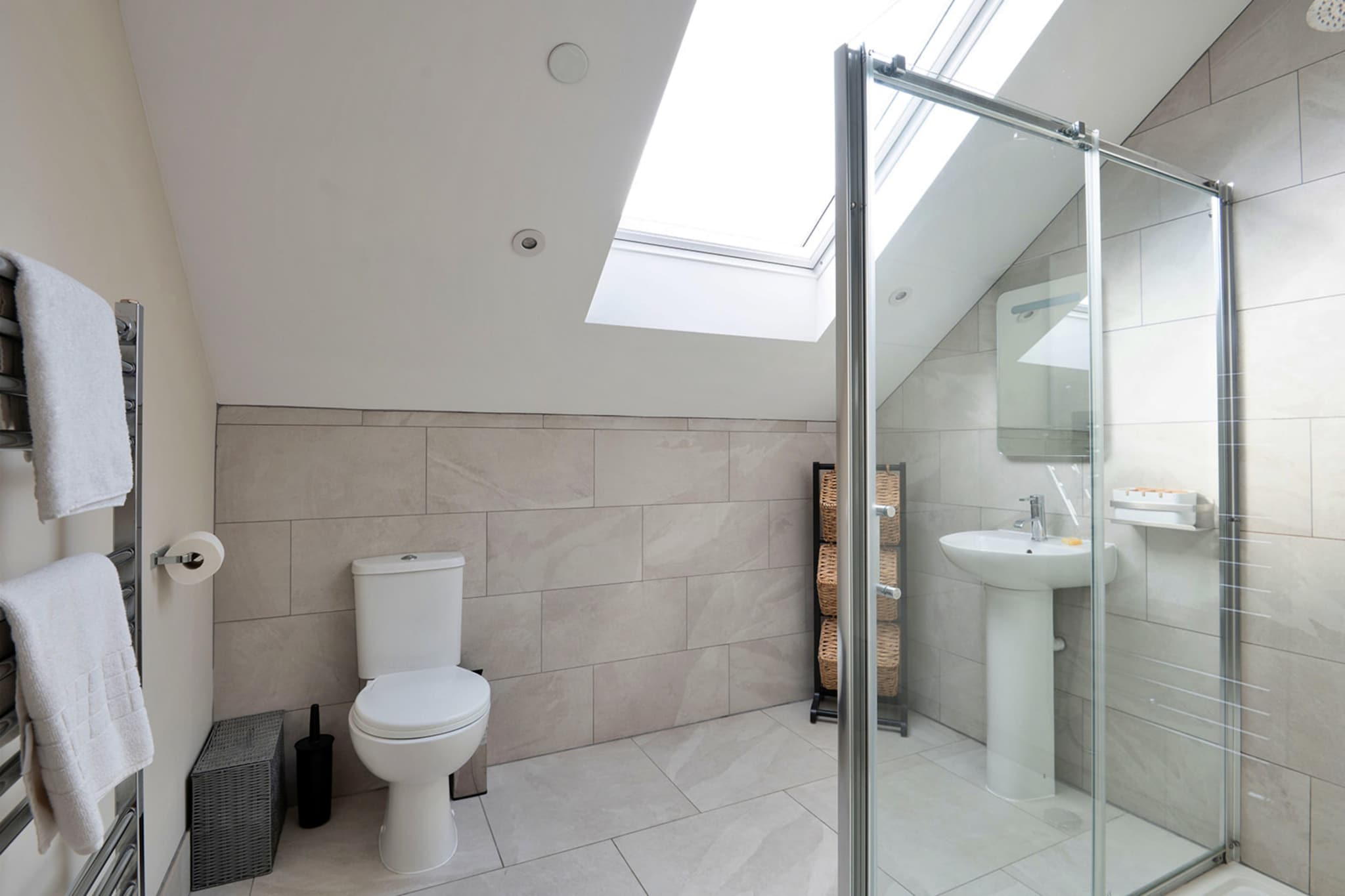 Cae Rhug - Bathroom