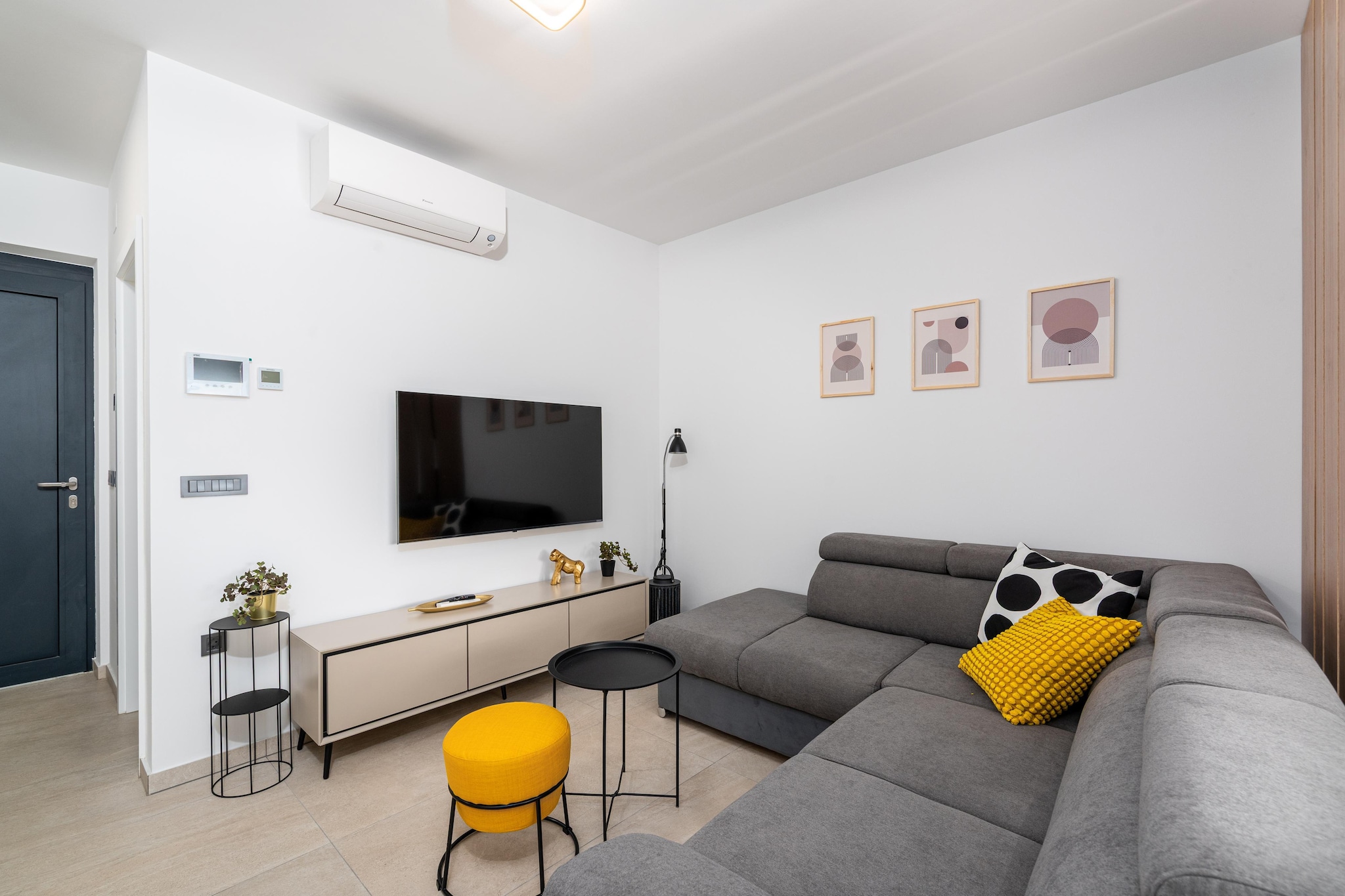 Apartment Golden Olive 2