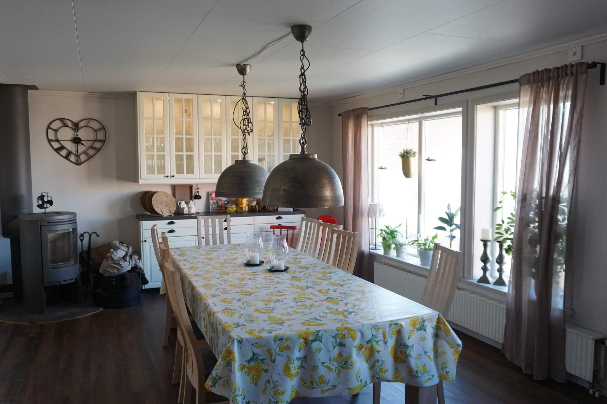 4 star holiday home in KUNGSHAMN - Indoor