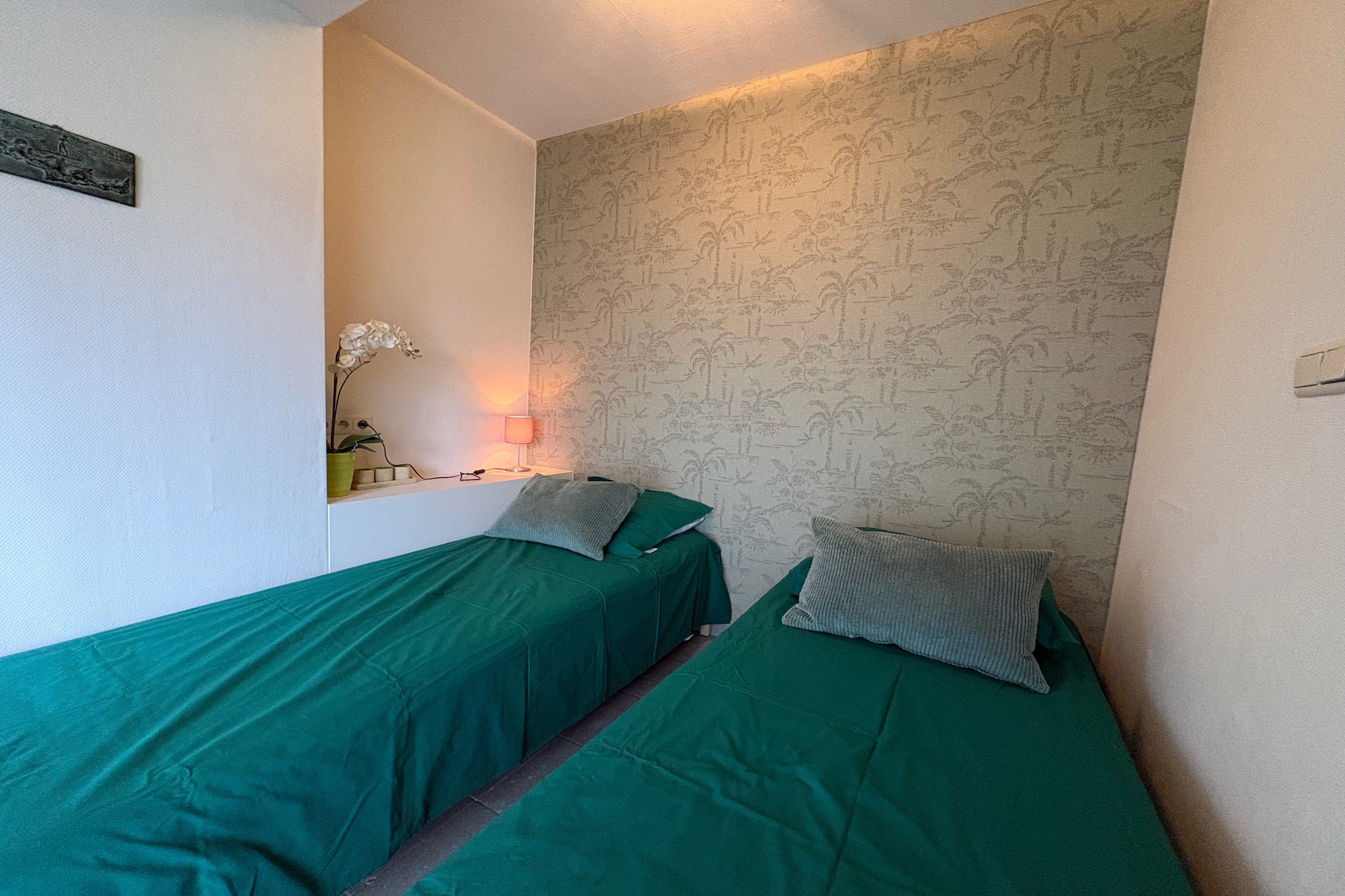 De Wachtkamer - Schlafzimmer