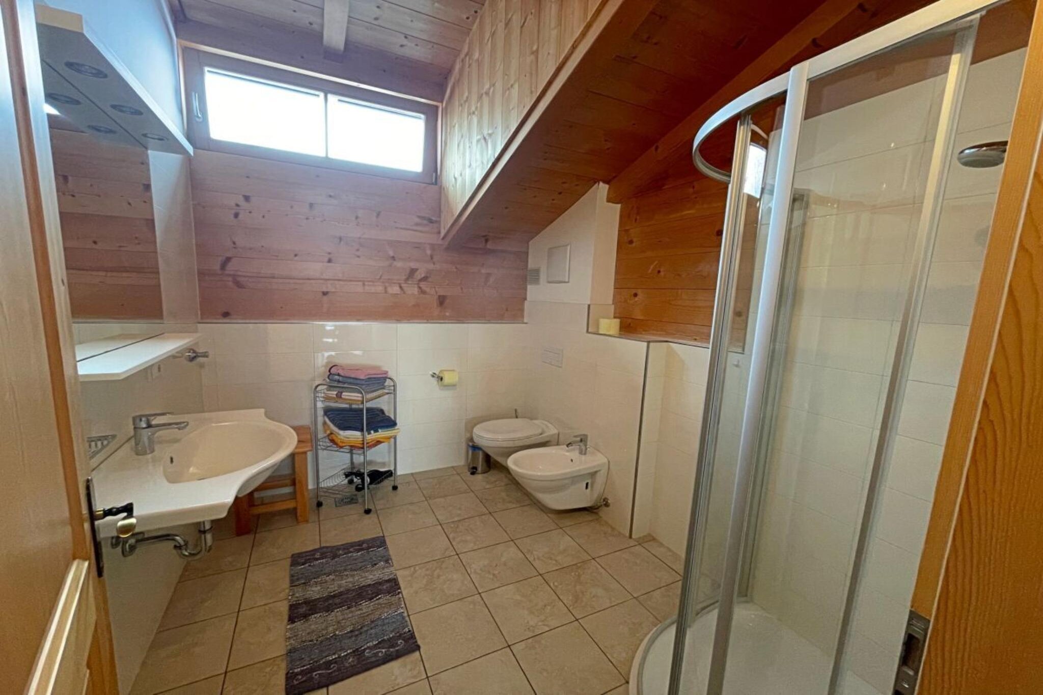 40379 - Badezimmer