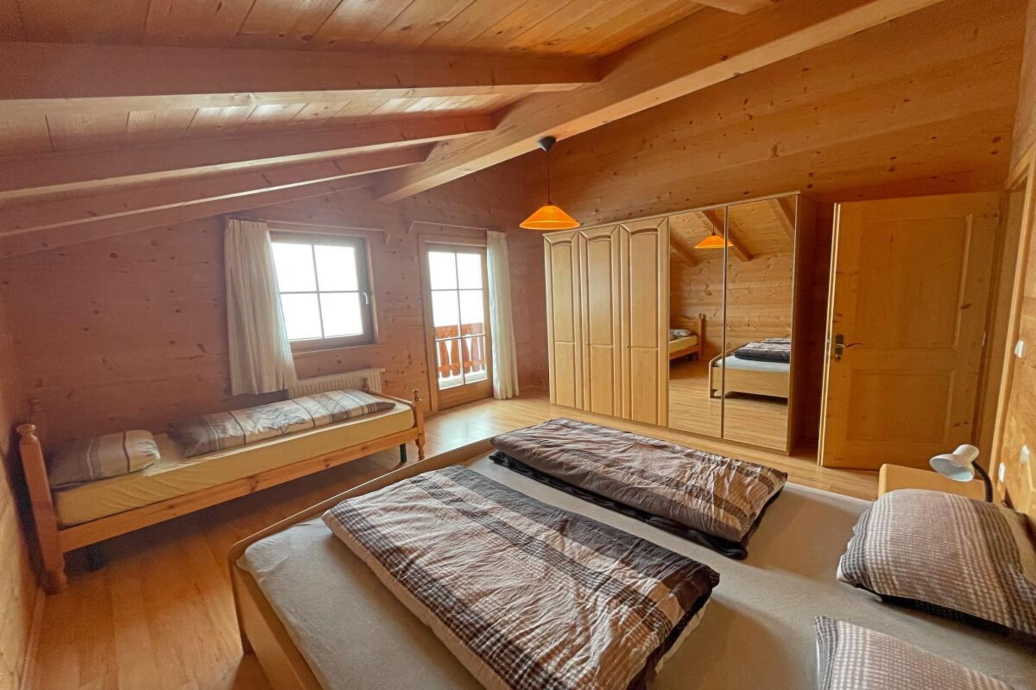 40379 - Schlafzimmer