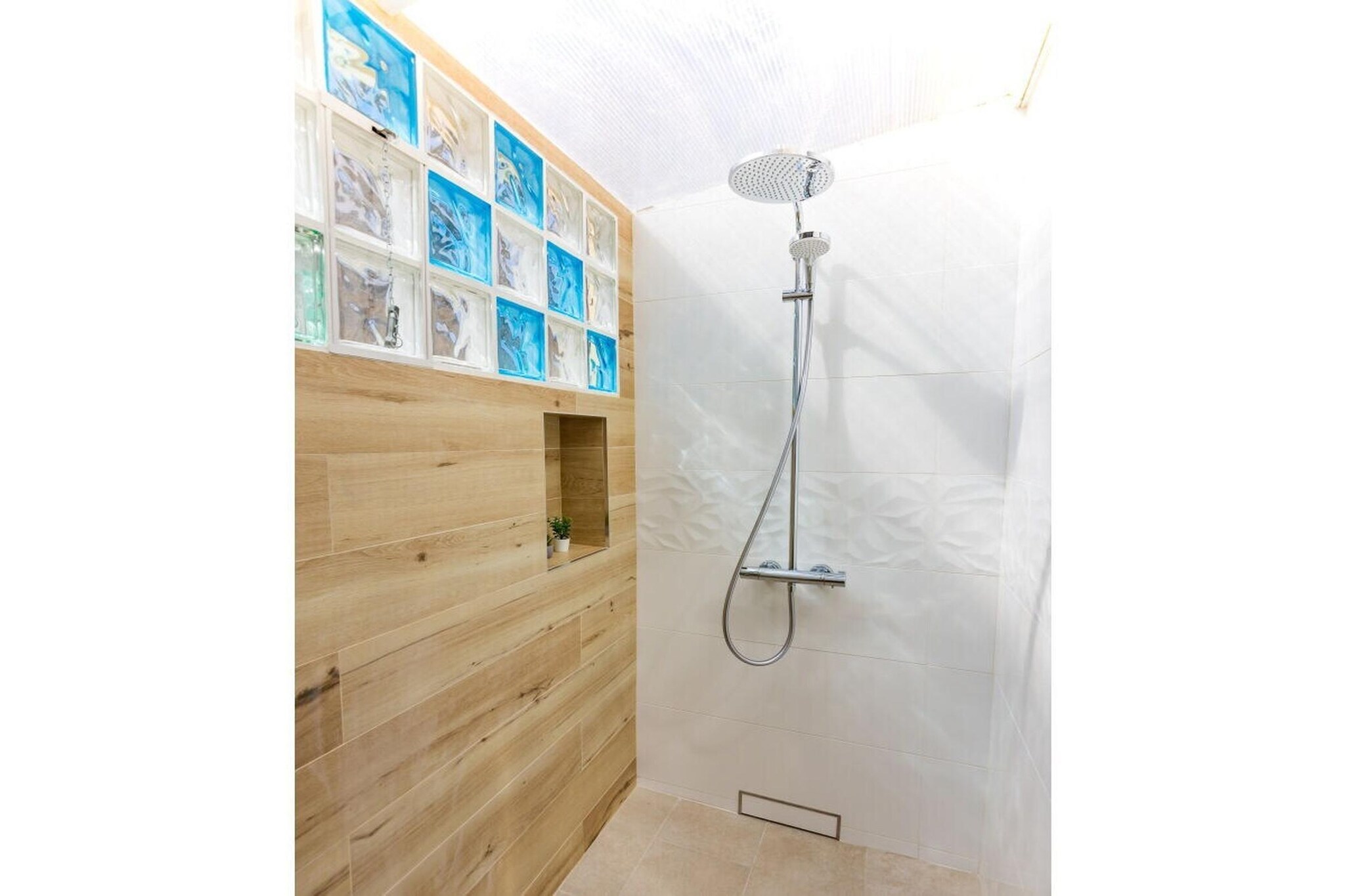 404315 - Badezimmer