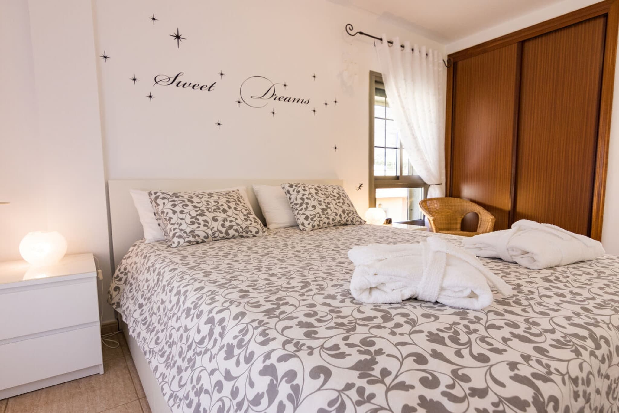 140442 - Bedroom