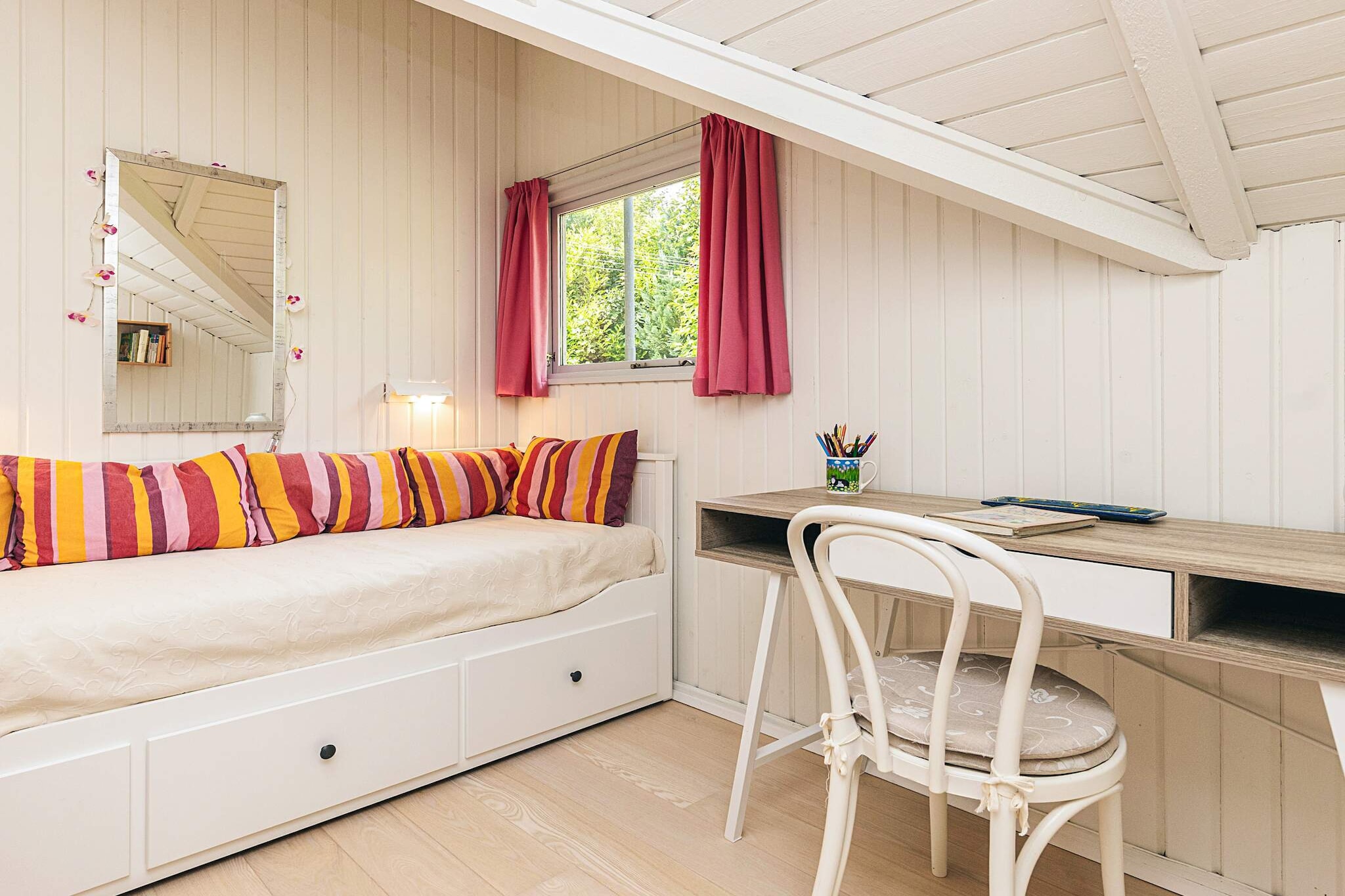 8 Personen vakantie huis in Bogø By - Binnen