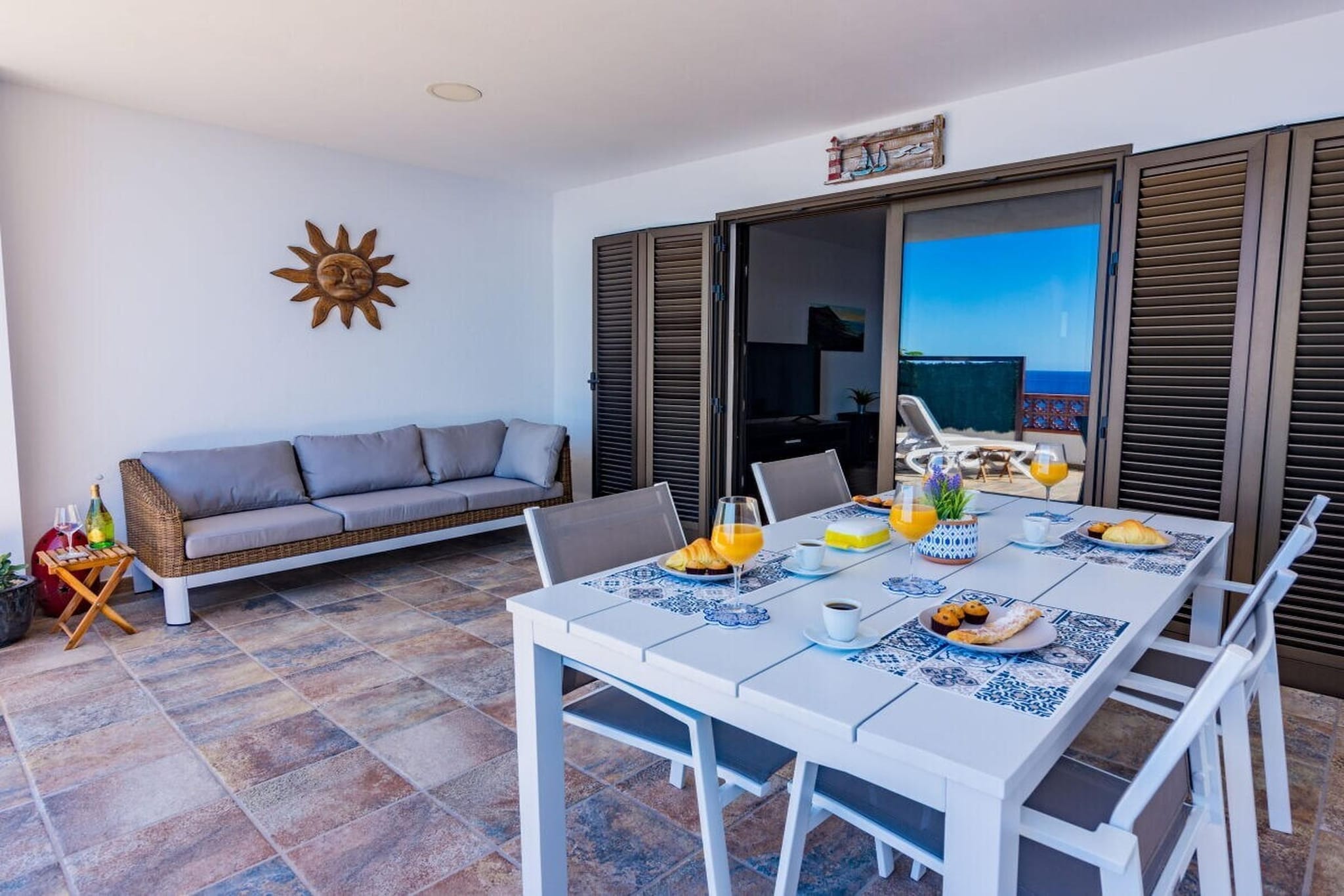 545068 - Terrace balcony