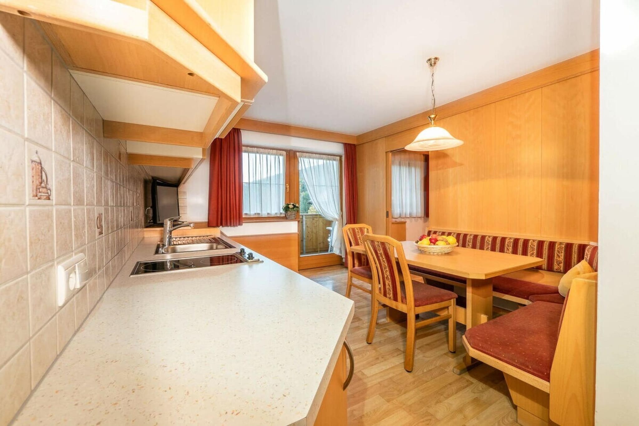 730990 - Kitchen