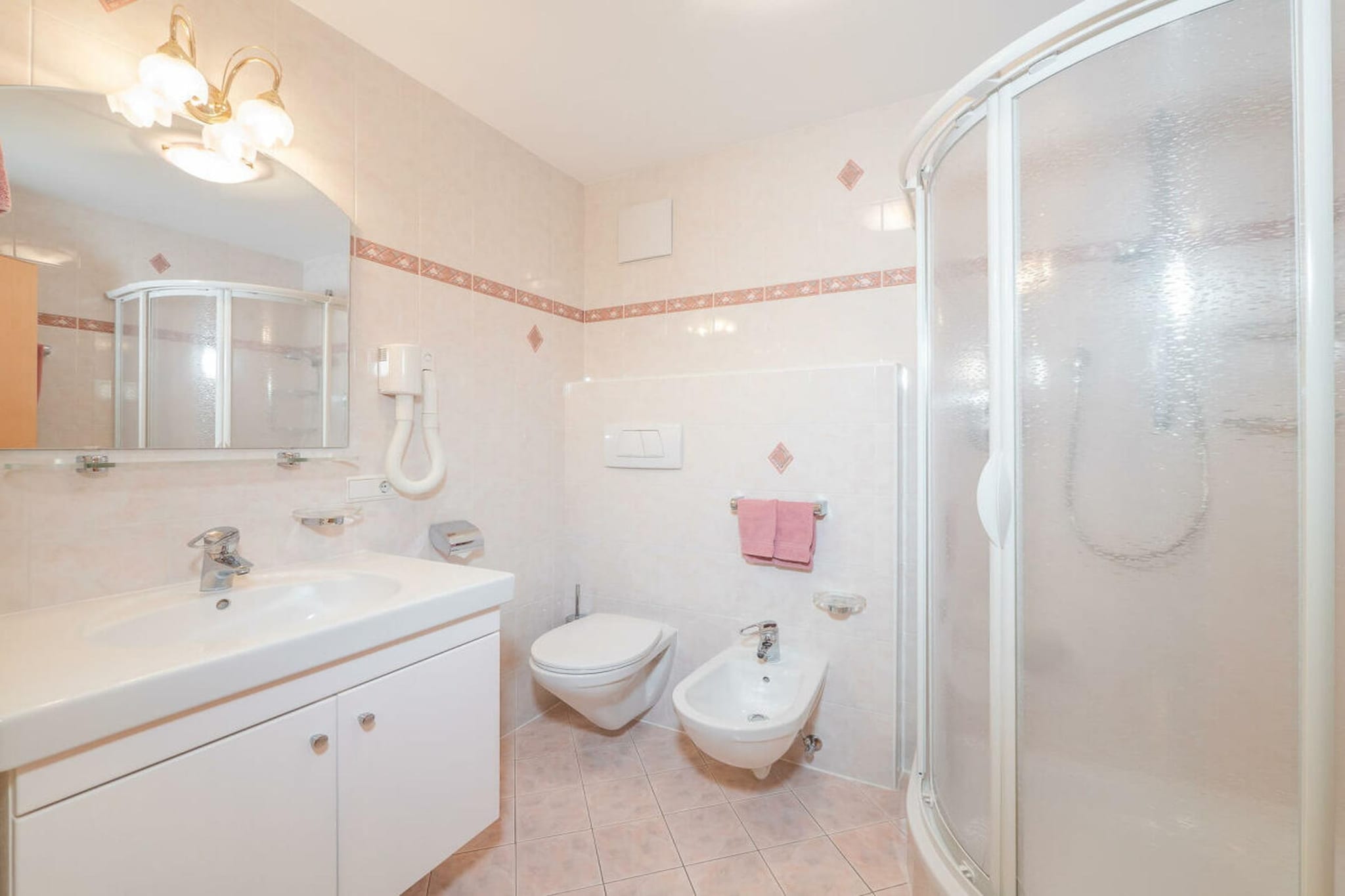 730990 - Bathroom