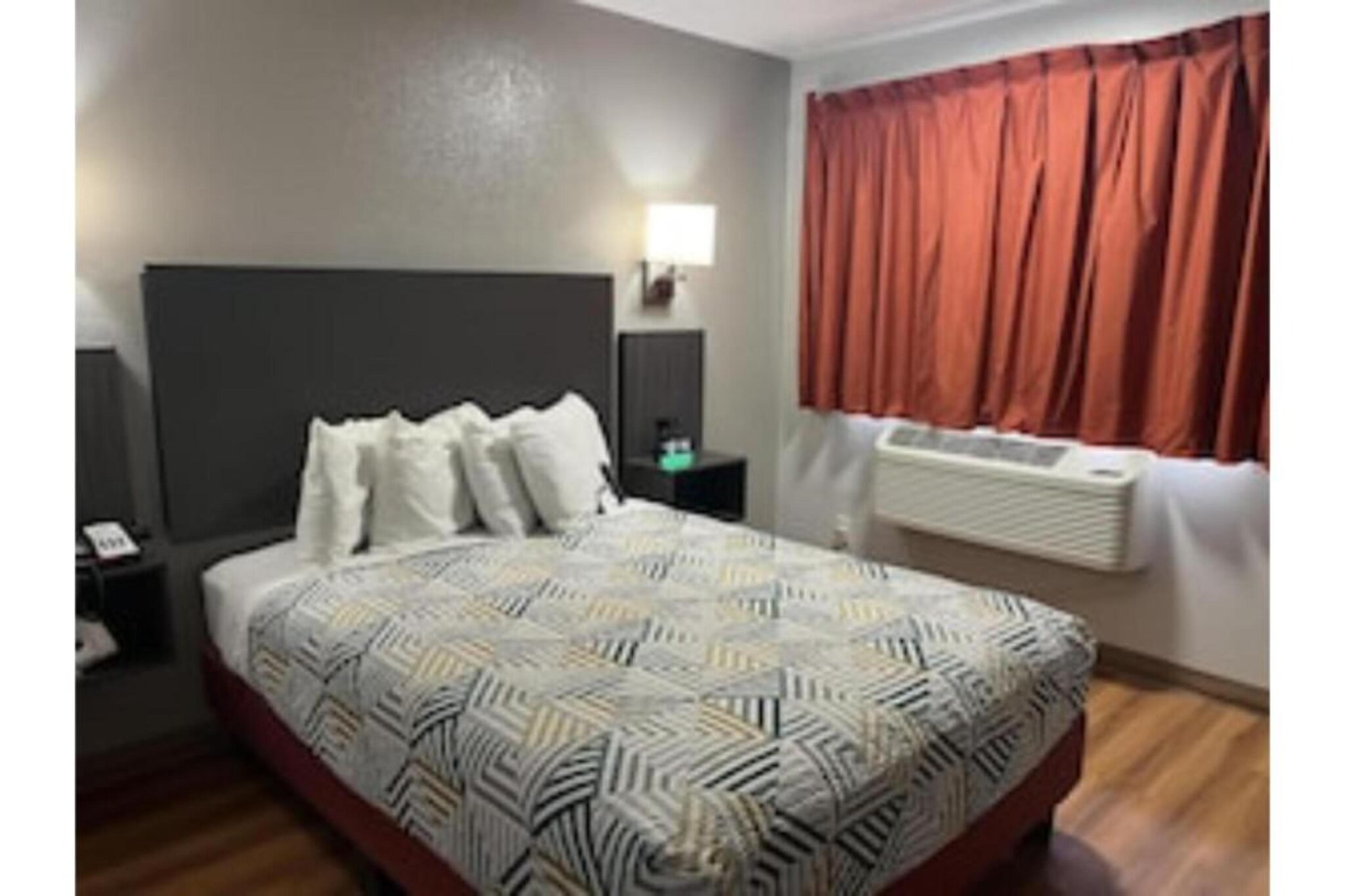 Bed Room