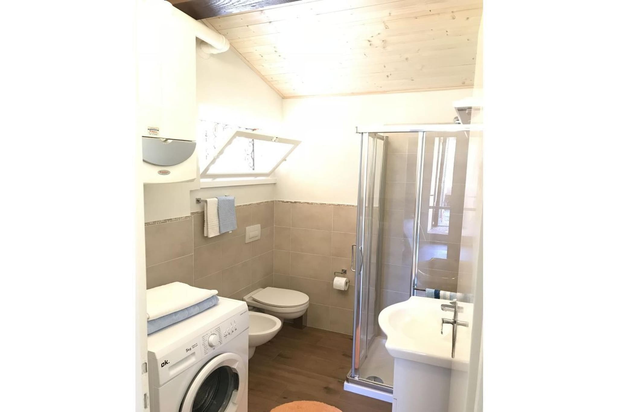 104878 - Bathroom