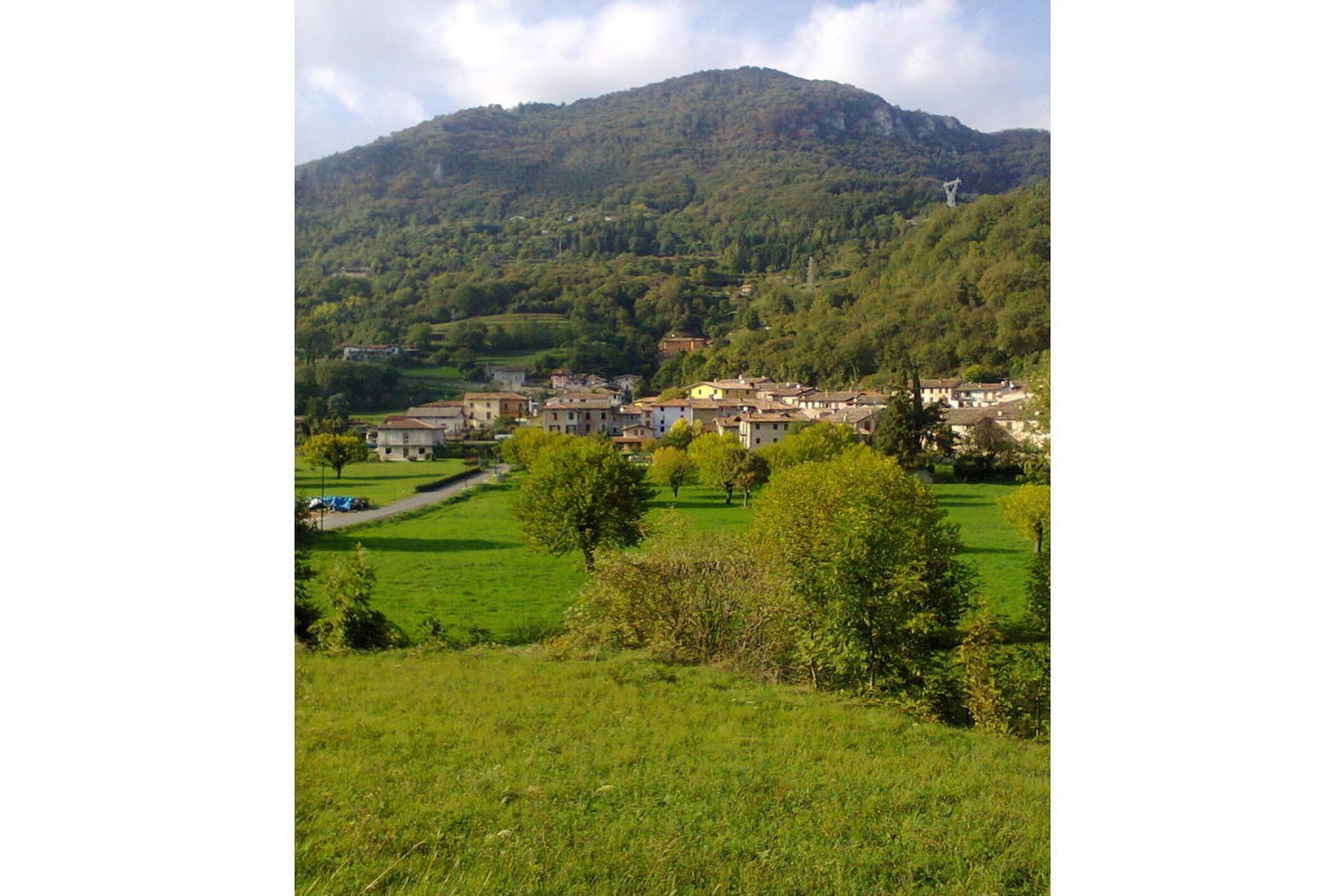104878 - Areas within 5km in summer