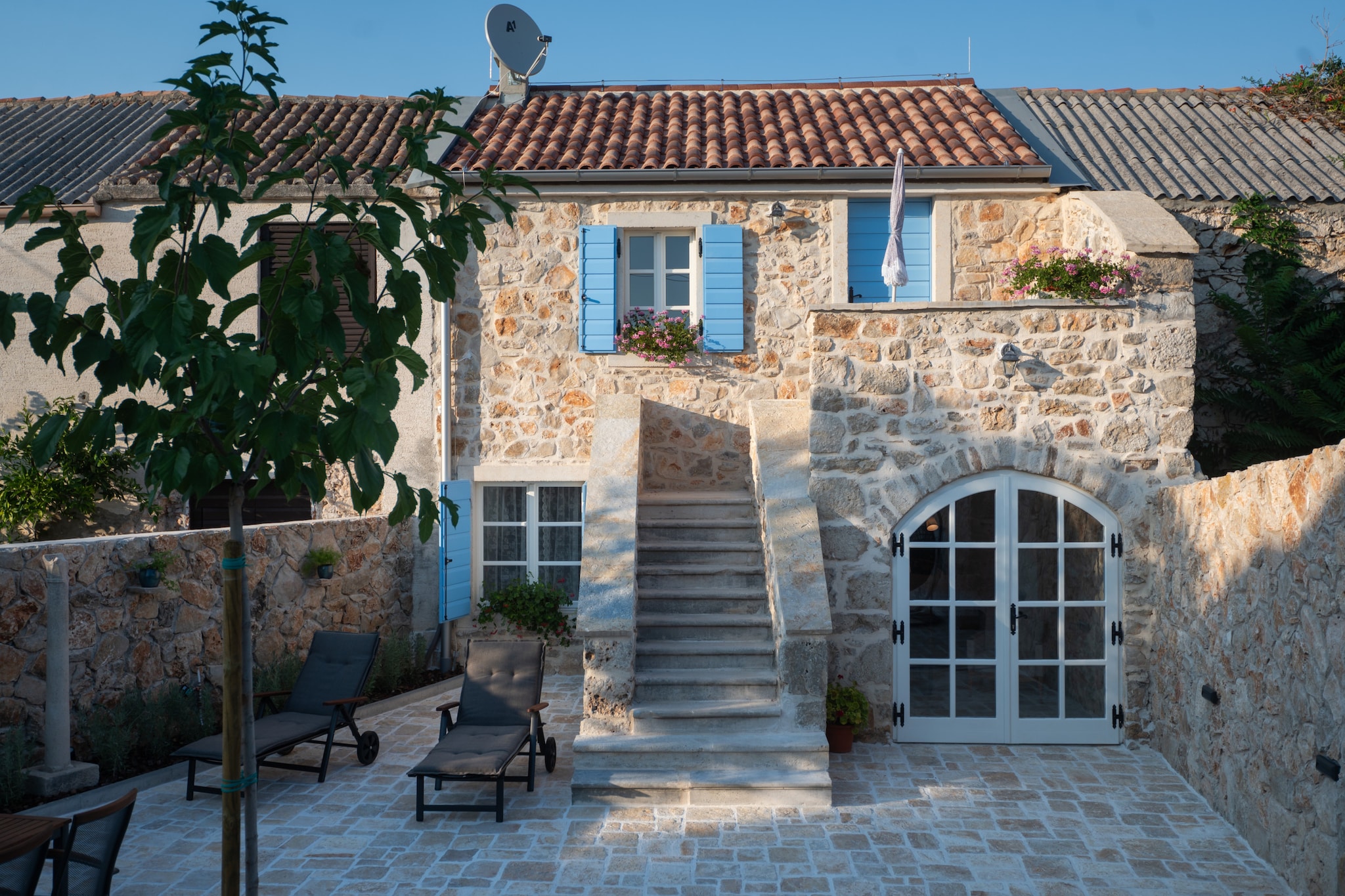 Heritage Home Vila Malena - Außenbereich Sommer