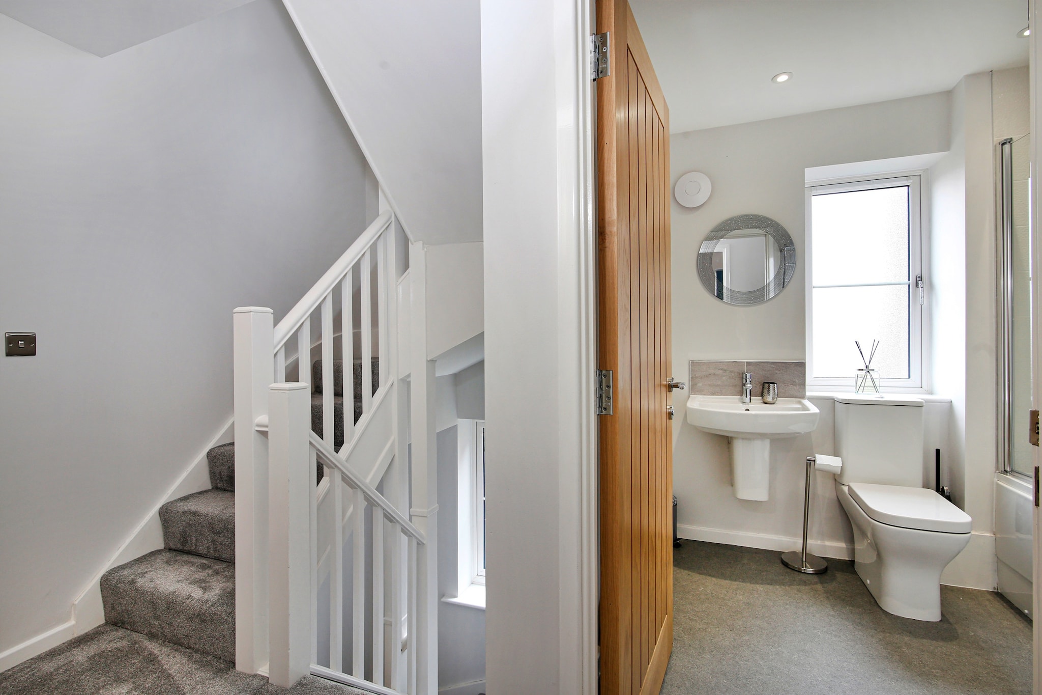 Captains Retreat, Whitby - Bathroom