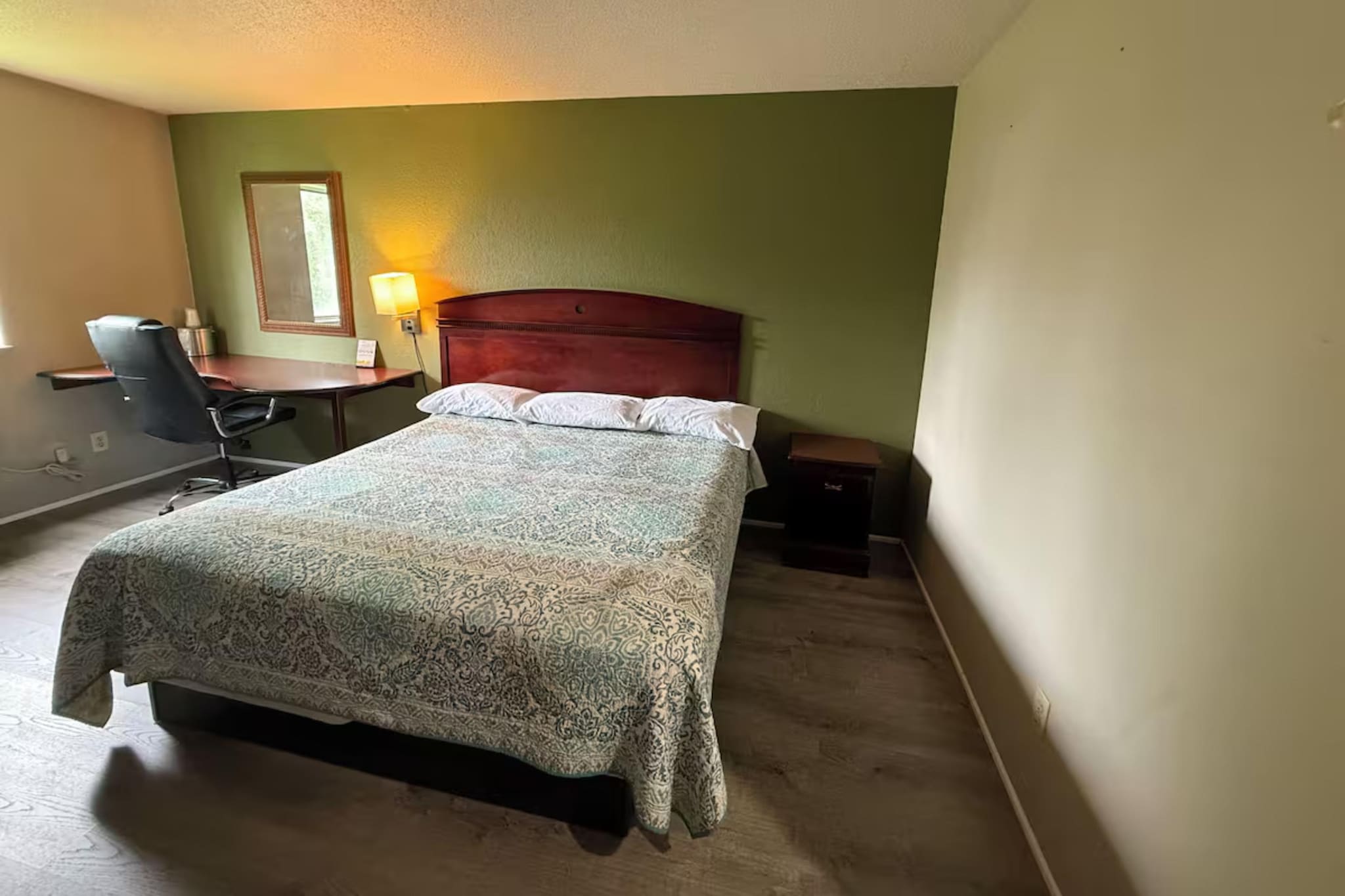 Bed Room