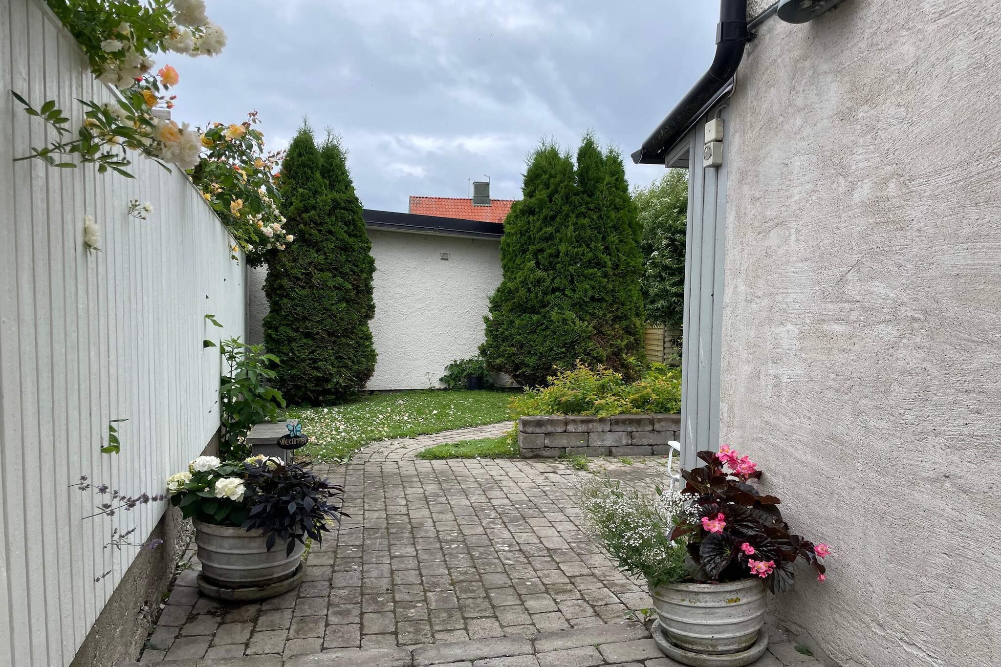 Lush holiday home in Visby - Outdoor