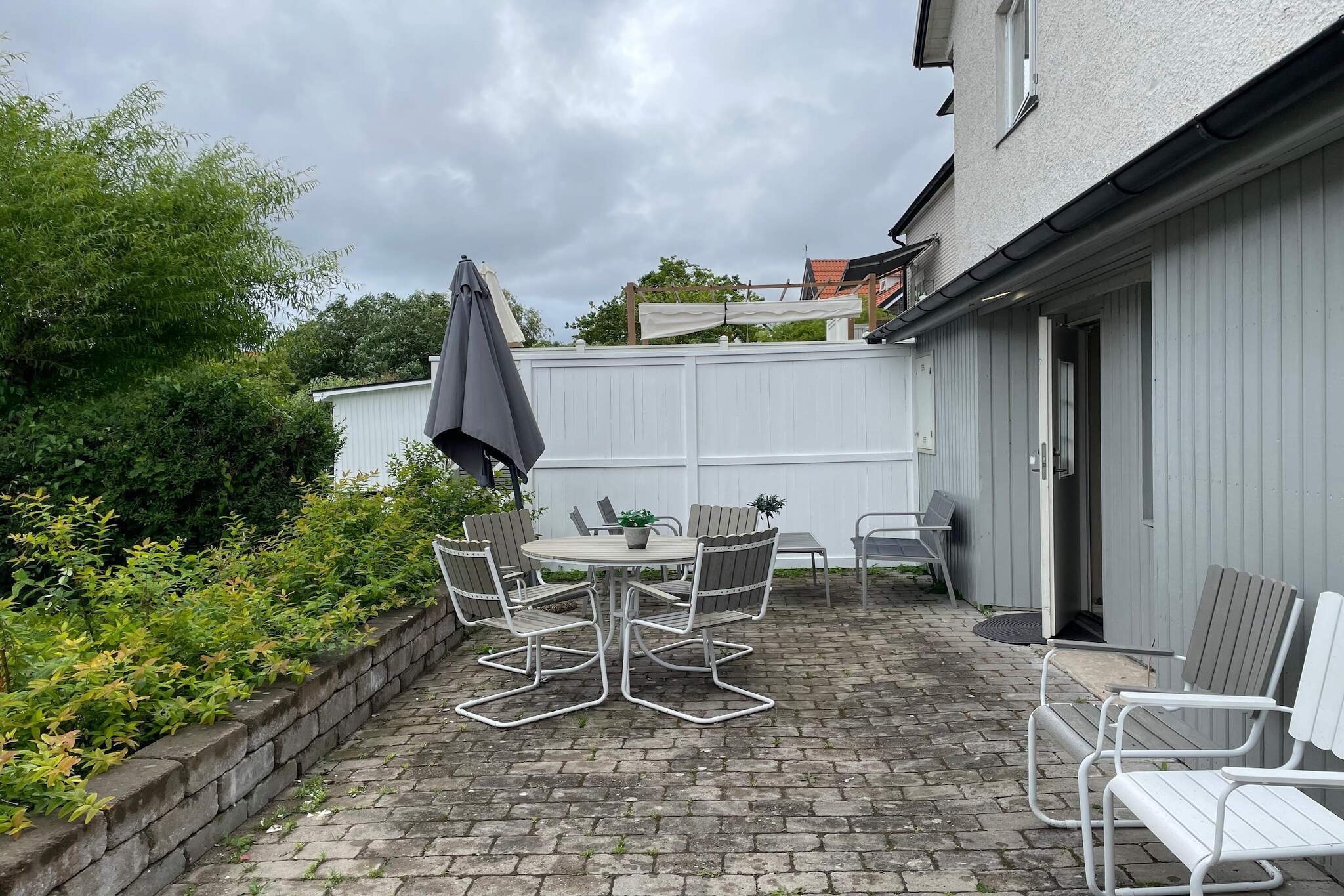 Lush holiday home in Visby - Outdoor