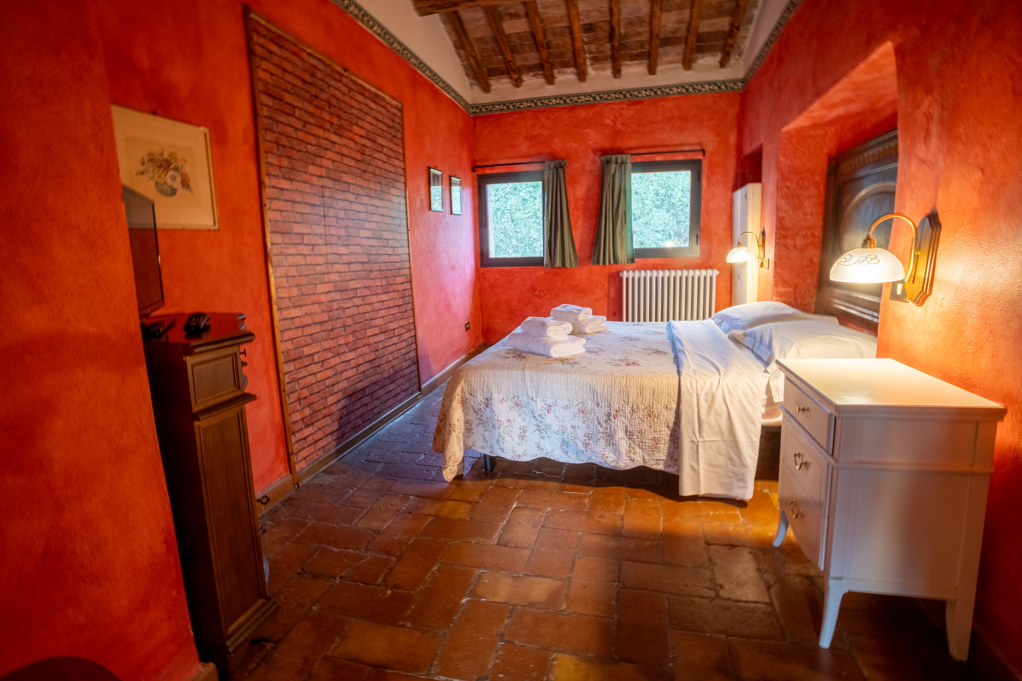 Agriturismo La Grotta di Montecchino App Ciliegio - Slaapkamer