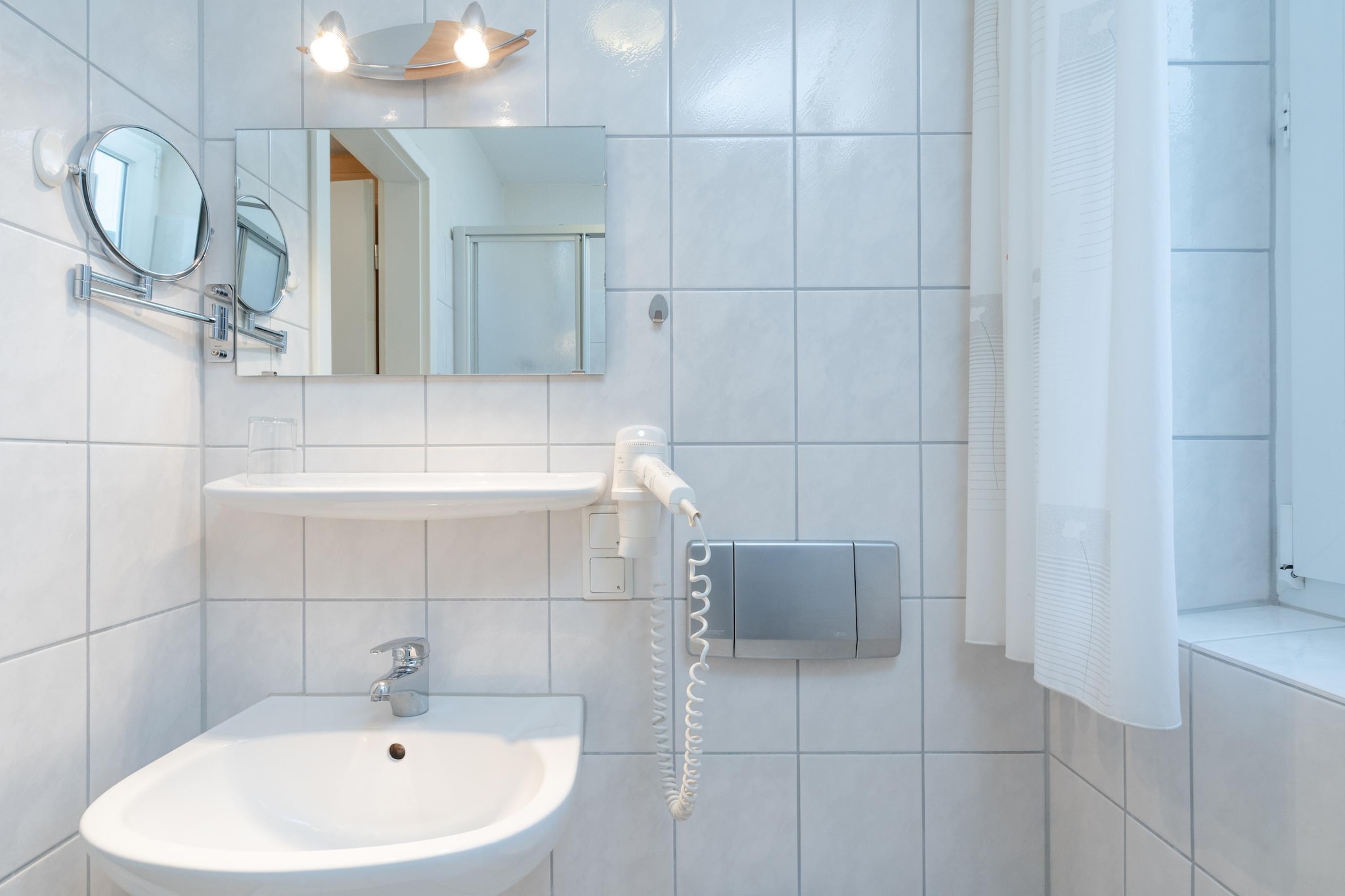 Typ P - Studio Nr 666 im Seepark Sellin - Badkamer