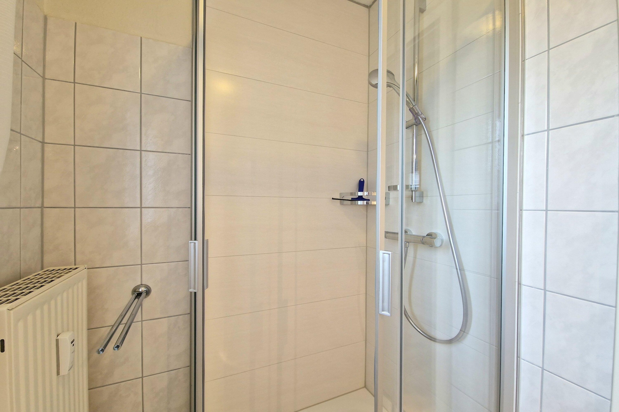 Typ P - Studio Nr 666 im Seepark Sellin - Badkamer