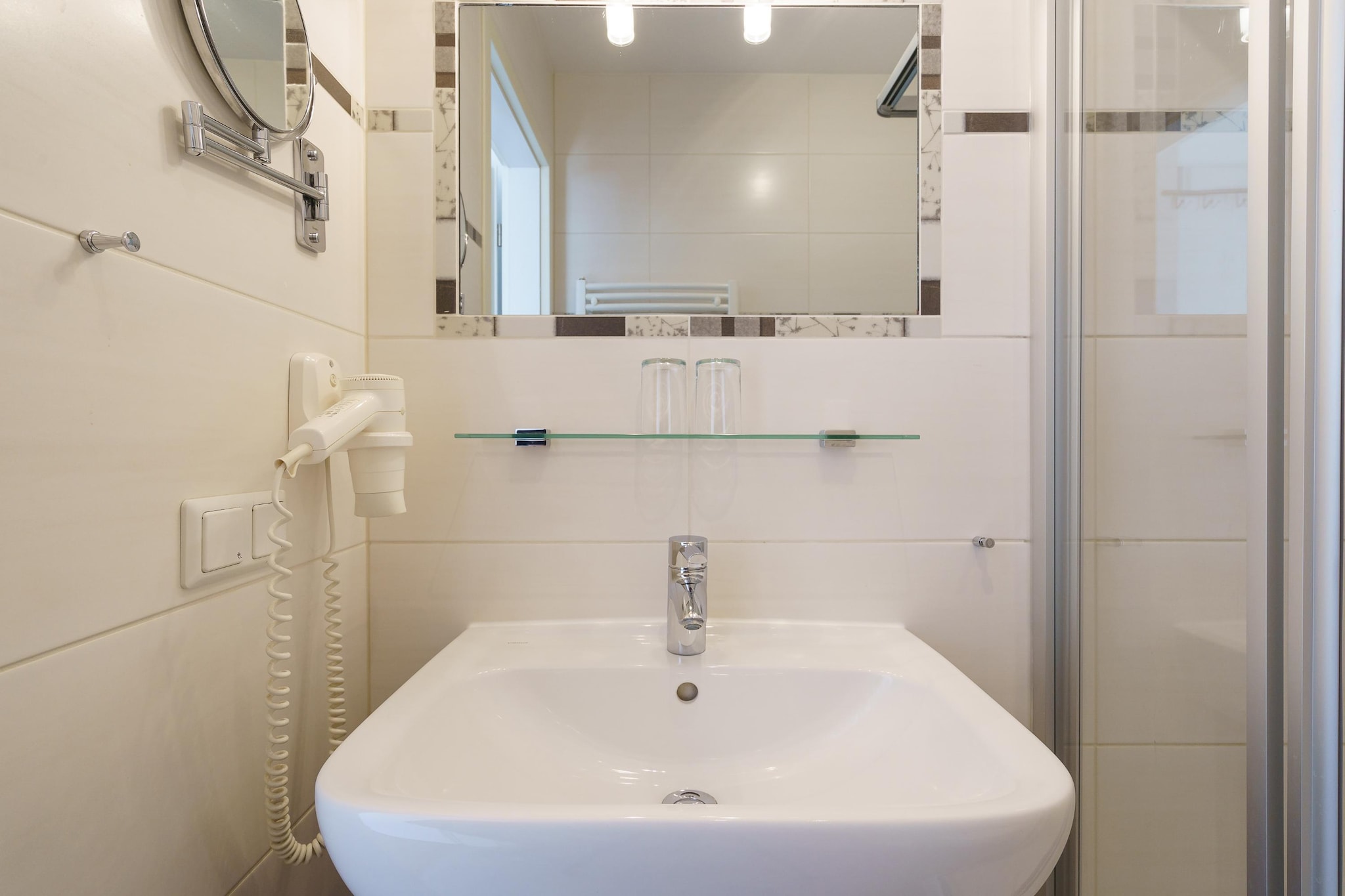 Typ P - Studio Nr 684 im Seepark Sellin - Badkamer