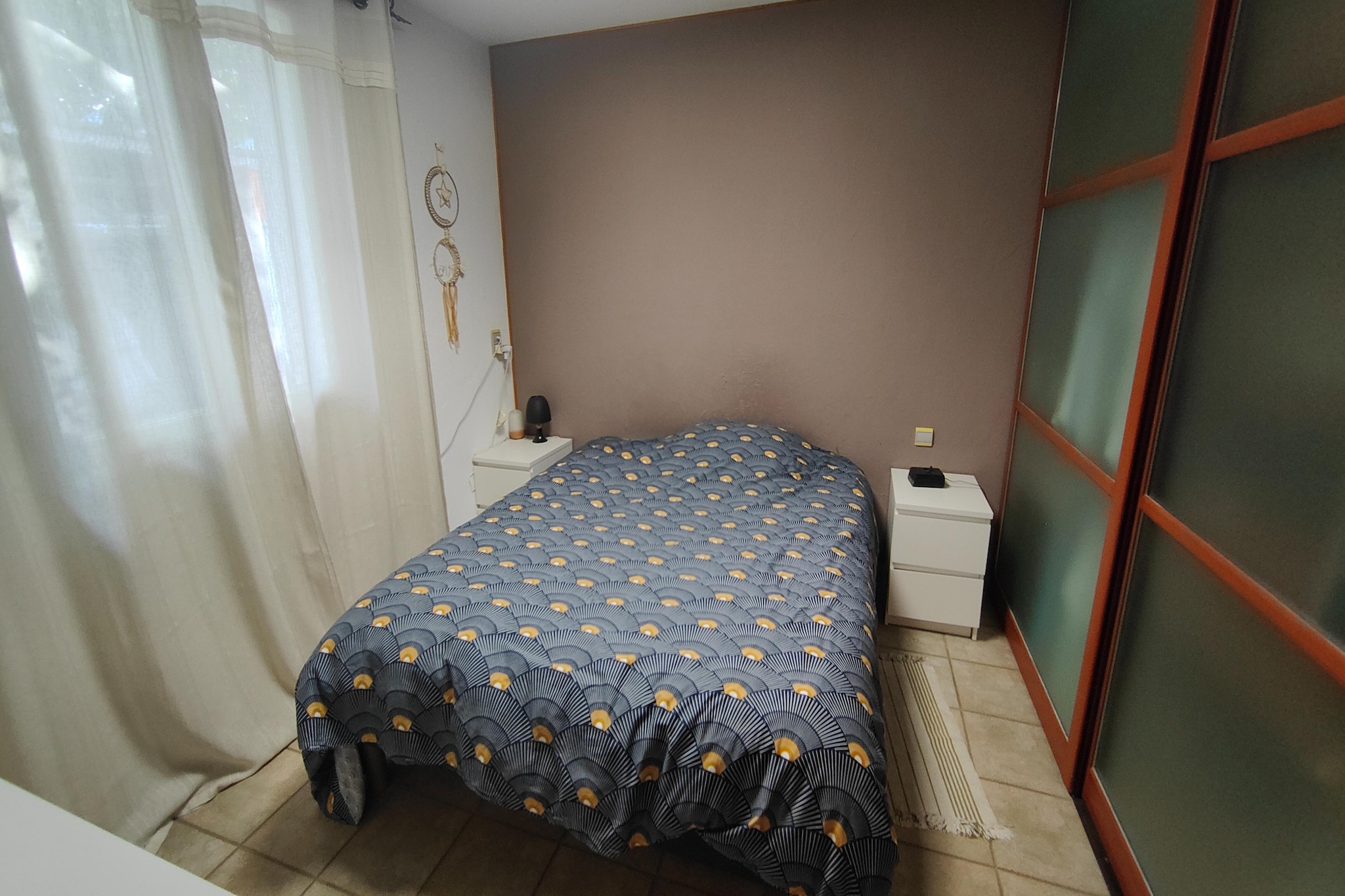 Jolie maison de vacances avec piscine - Chambre