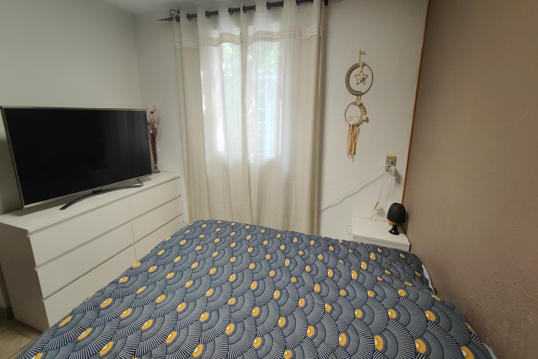 Jolie maison de vacances avec piscine - Chambre