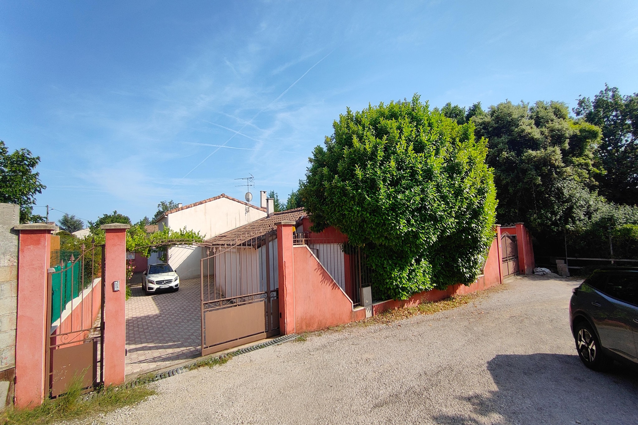Jolie maison de vacances avec piscine
