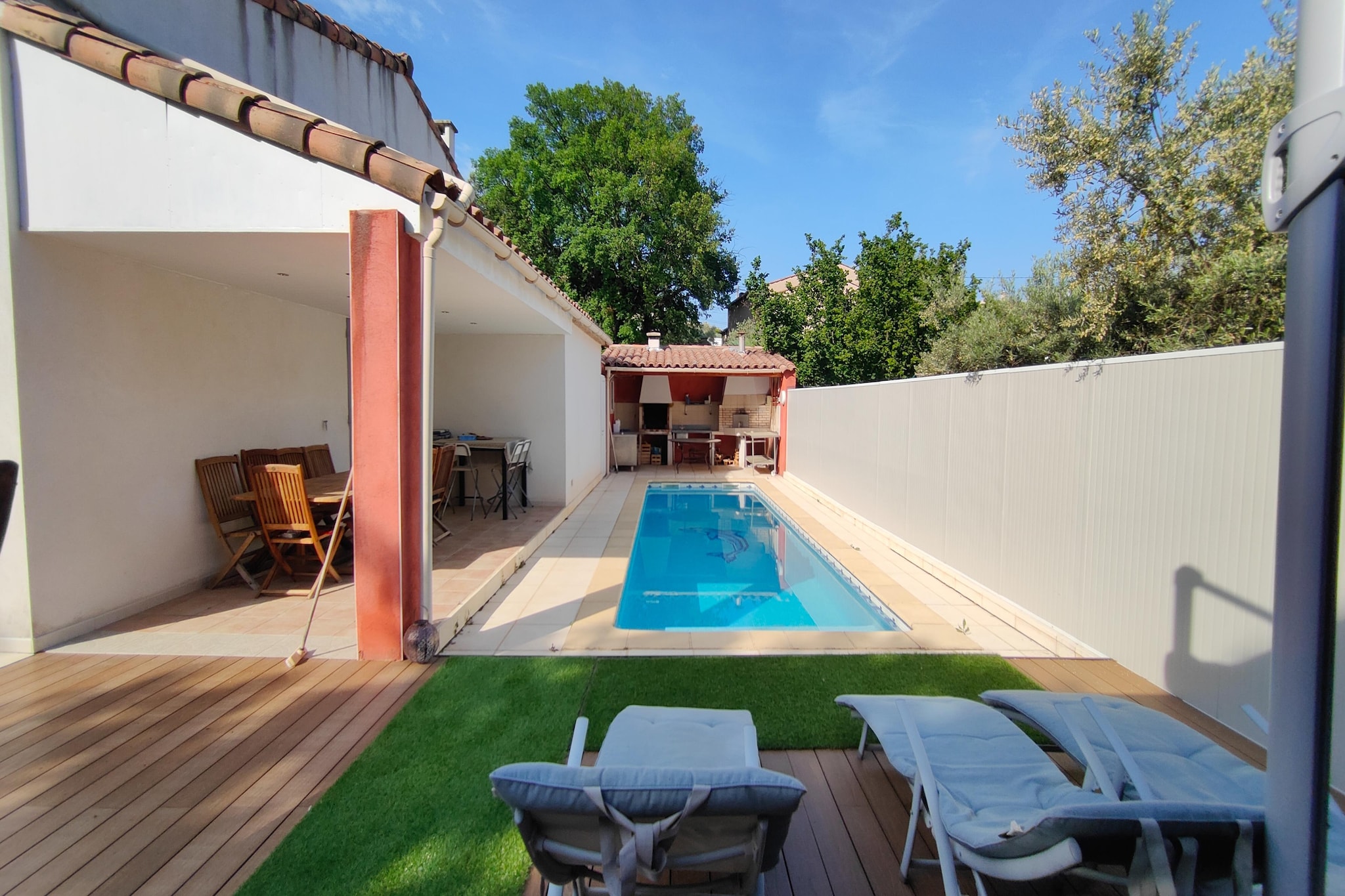 Jolie maison de vacances avec piscine - Piscine