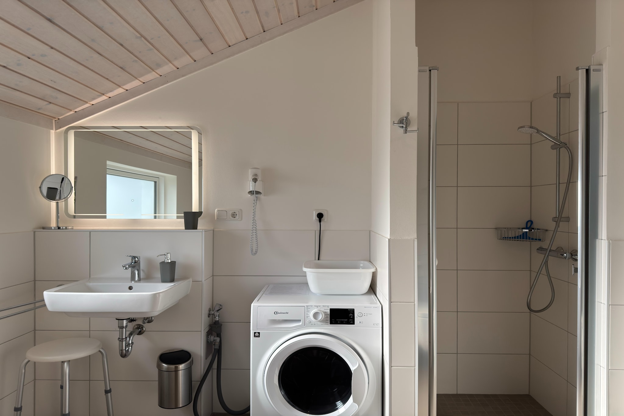 Ferienhaus A - Badezimmer