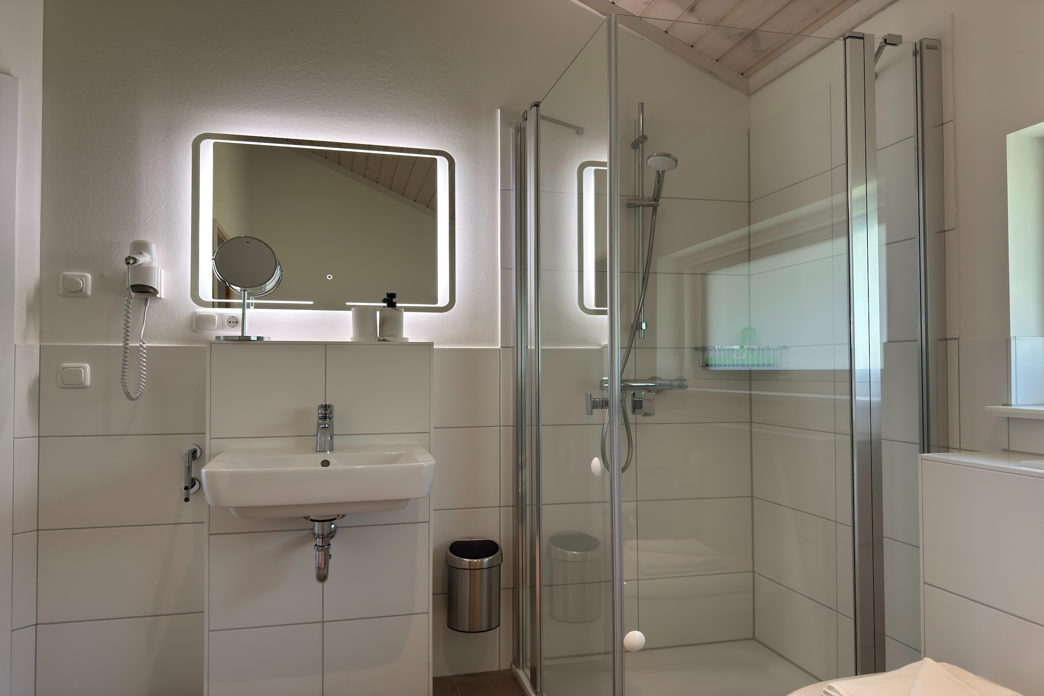Ferienhaus B - Badezimmer
