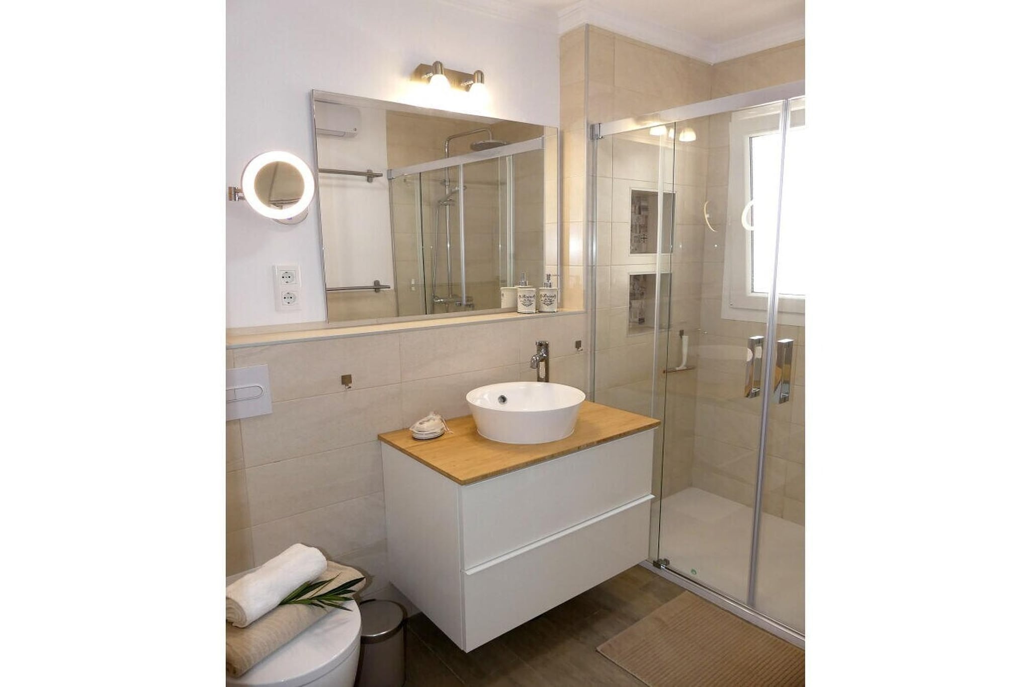 410460 - Badkamer